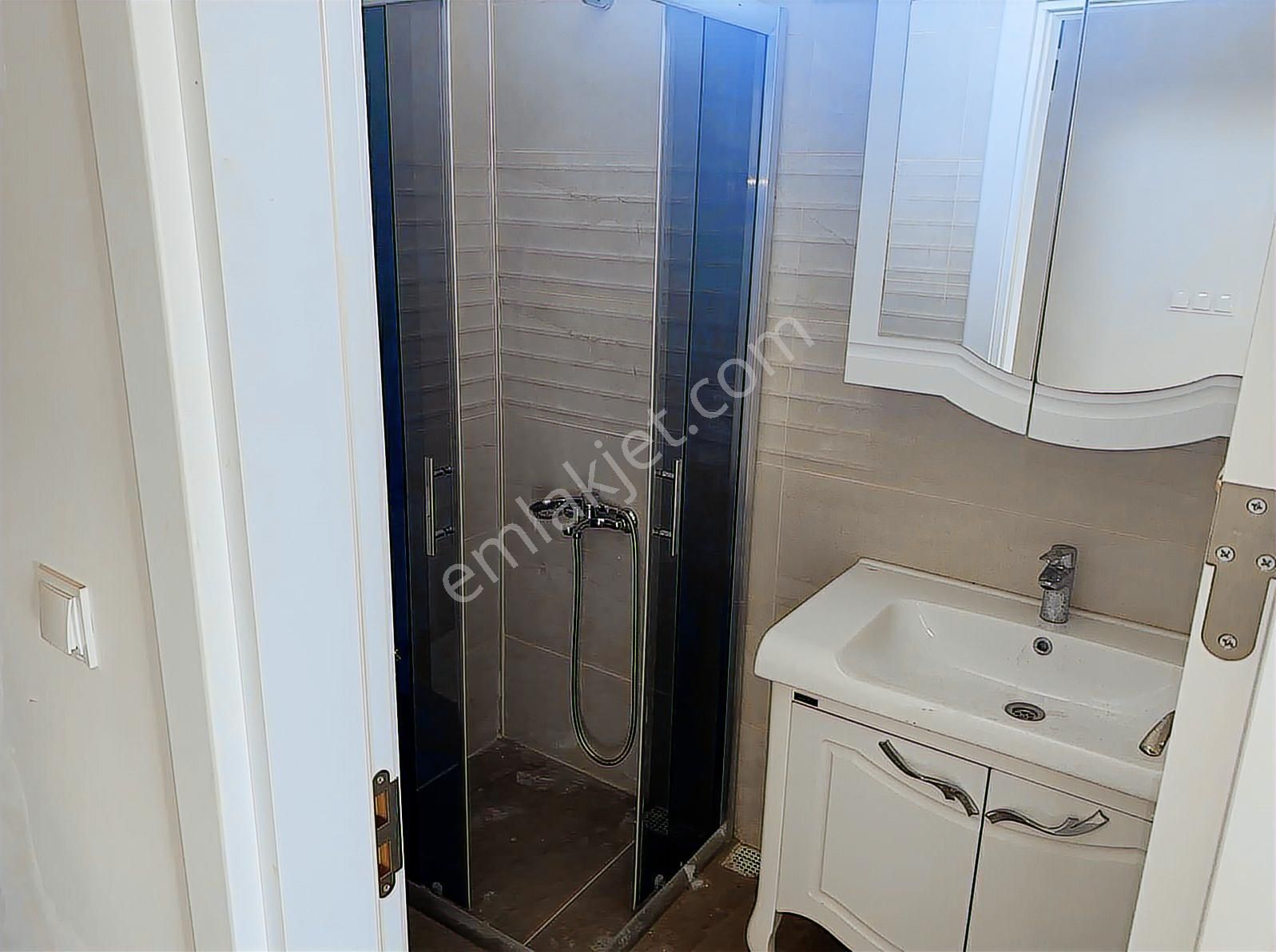 Rw Nefes'ten Altınova'da Denize Sıfır Sitede 4+1 Villa - Görsel 26