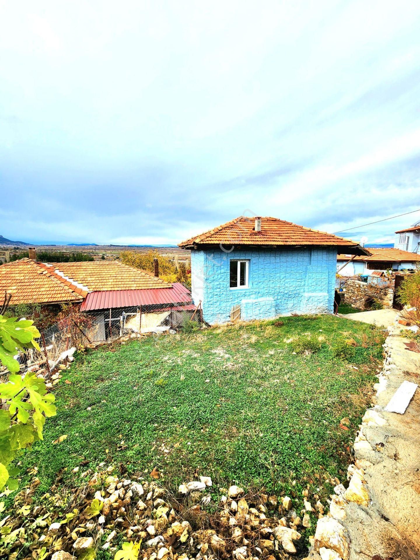 Muğla Anayolu Üzeri Takasa Açık Yatırımlık Müstakil Bahçelli Satılık Ev