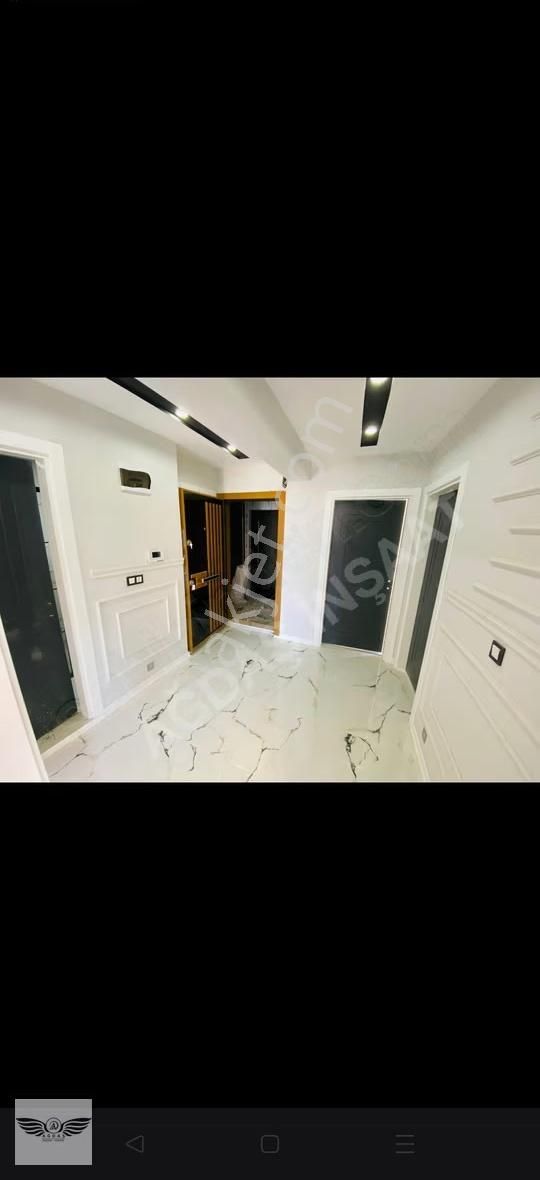 2+1 Cadde Köşe Başı Kiralık Daire