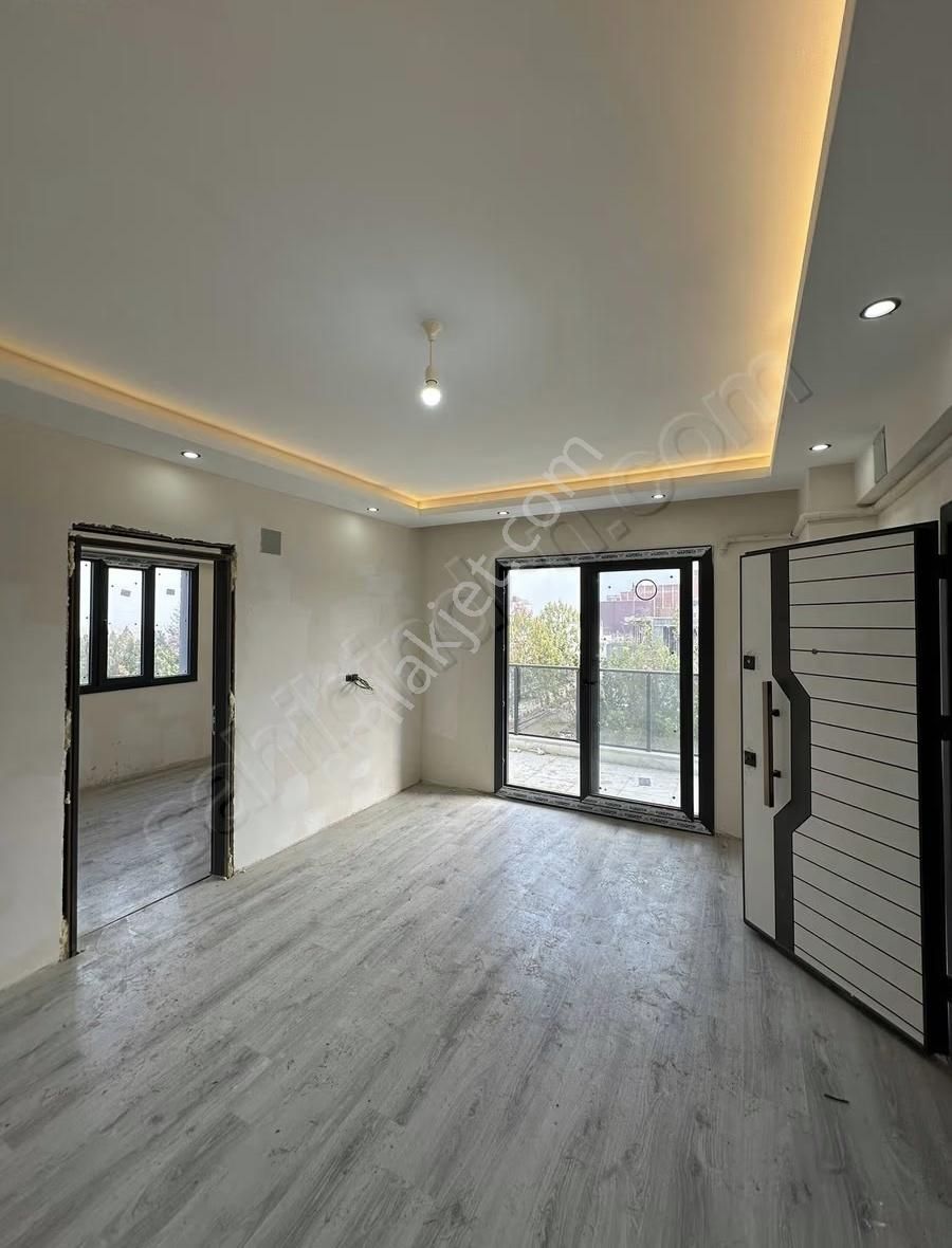 H-n Gayrimenkul Den Satılık 1+1 Lüks Daire - Görsel 5