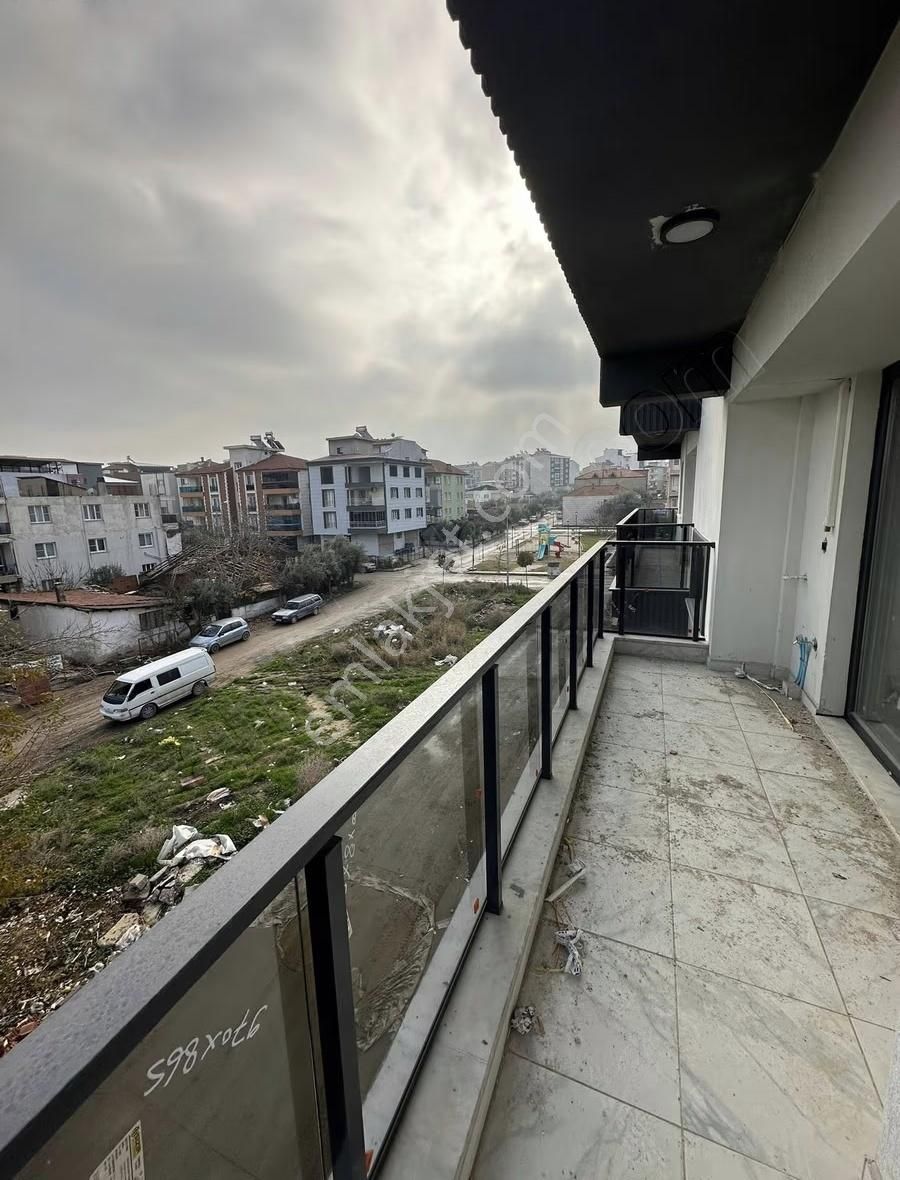 H-n Gayrimenkul Den Satılık 1+1 Lüks Daire - Görsel 4