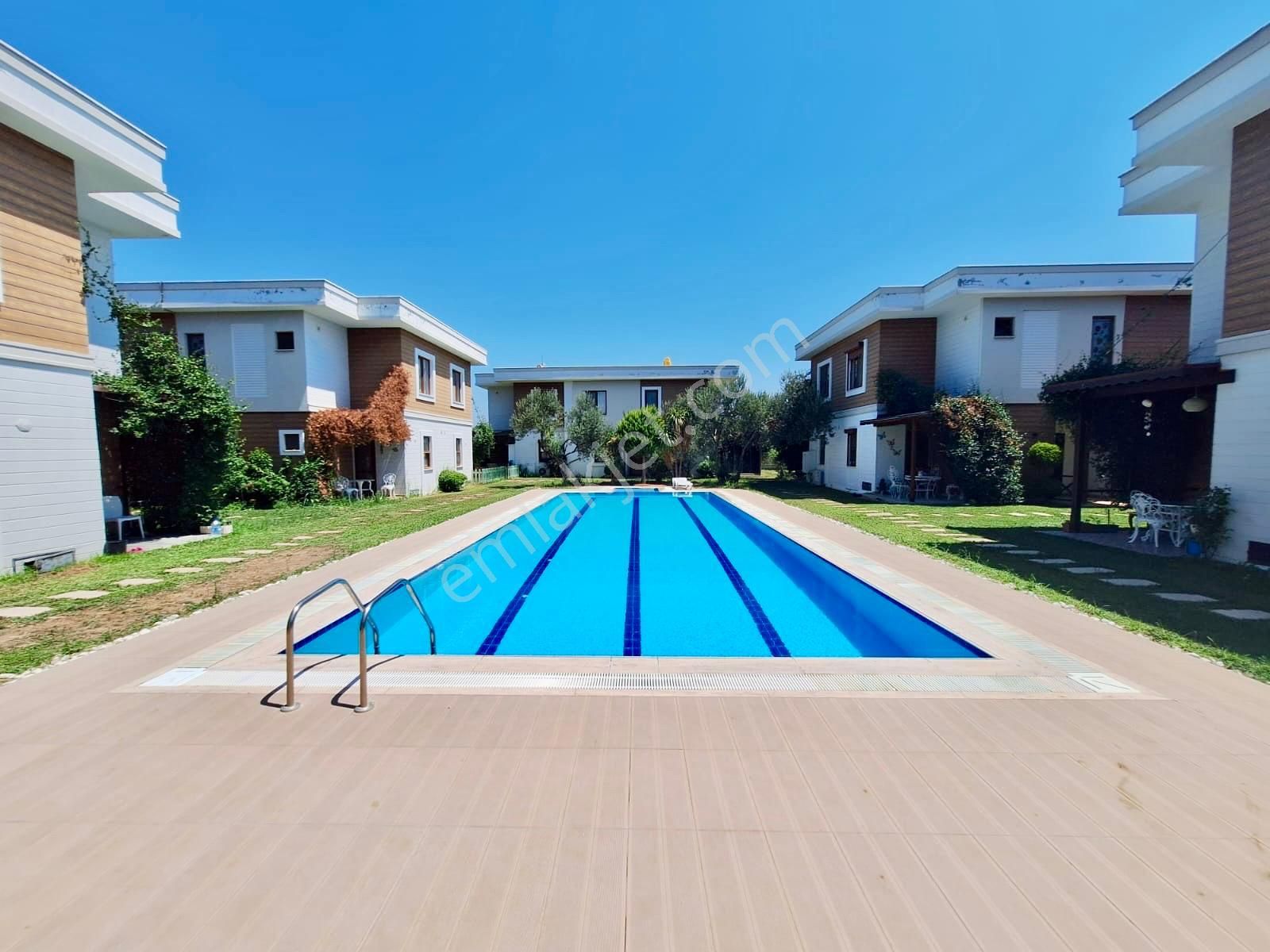 ꧁akçay Ay Emlaktan꧂güre'de Deniz Tarafında Havuzlu Satılık 3+1 Ultra Lüks Müstakil Villa - Görsel 35