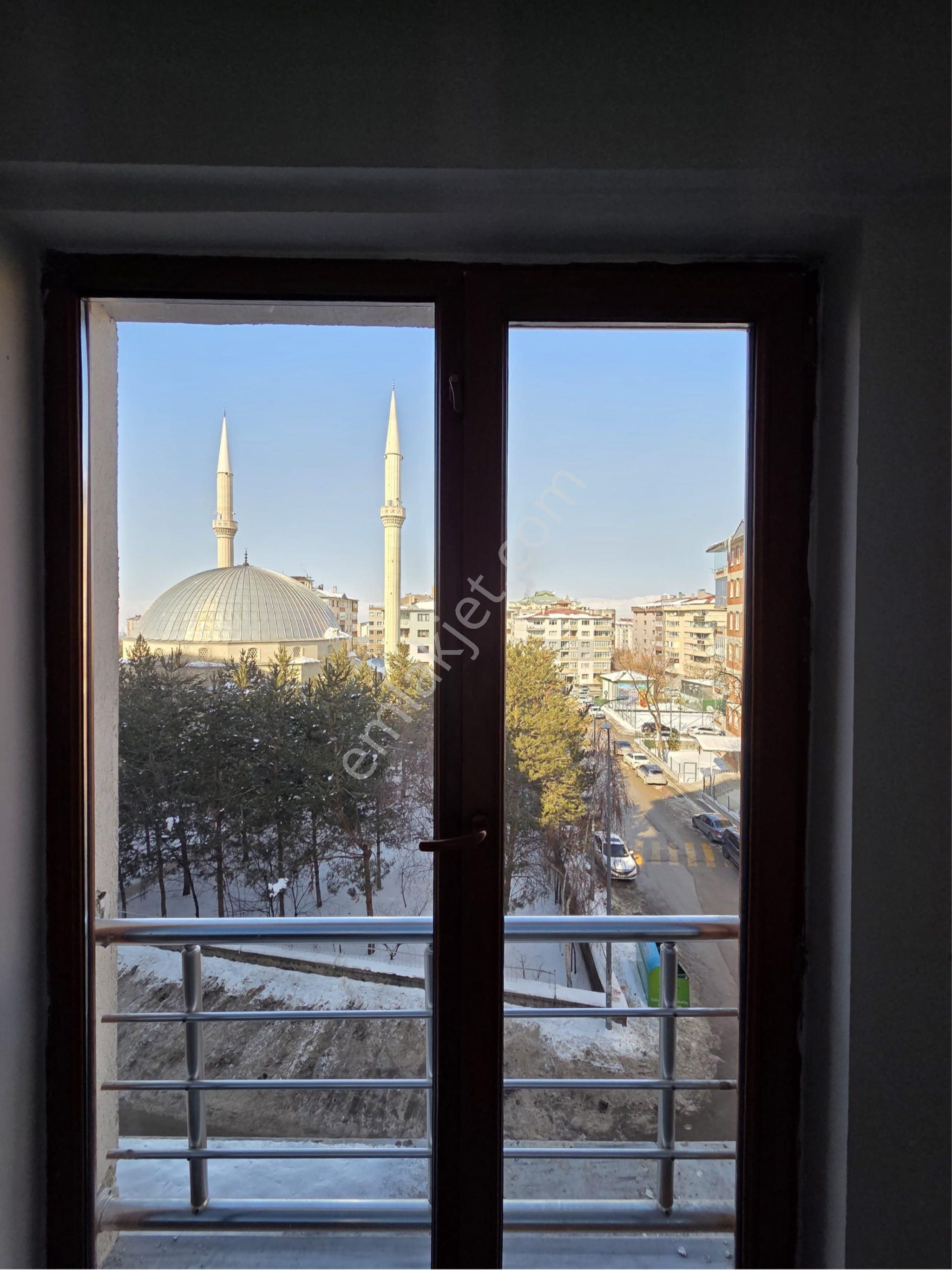 Sahibinden 3+1 Lüx Merkezi Isınma Terminal Caddesi - Görsel 14