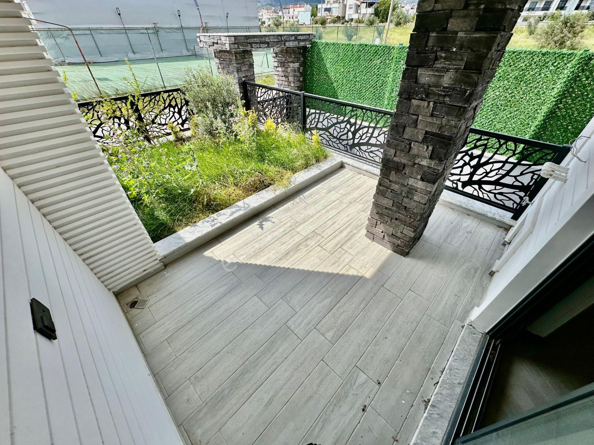 ꧁akçay Ay Emlak'tan꧂yenimahalle'de Denize 100 M Kazdağı Manzaralı Geniş Teraslı 4+1 Akıllı Ev - Görsel 8