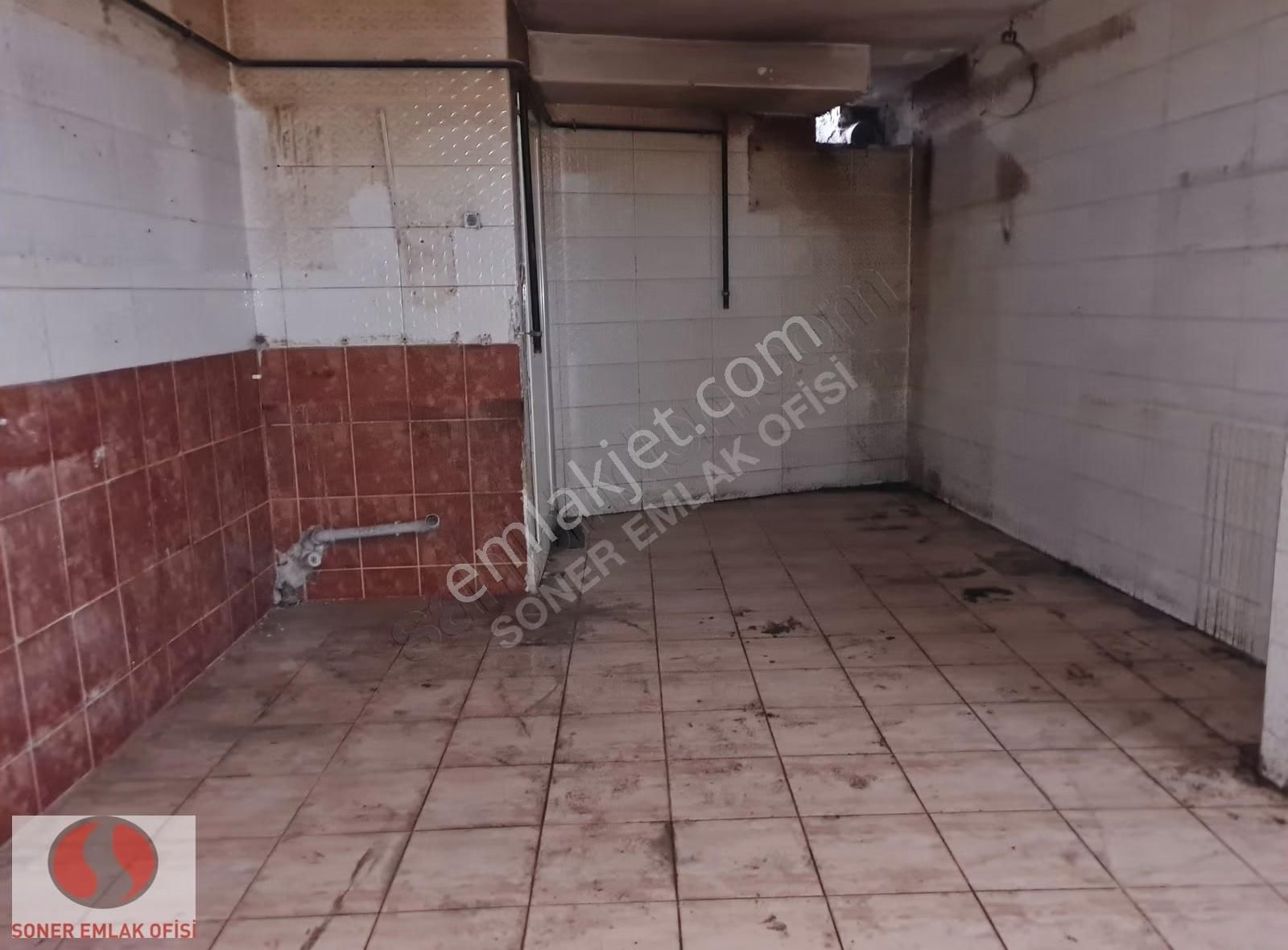 Kadıköy Ana Caddede Kiralık Dükkan - Görsel 16