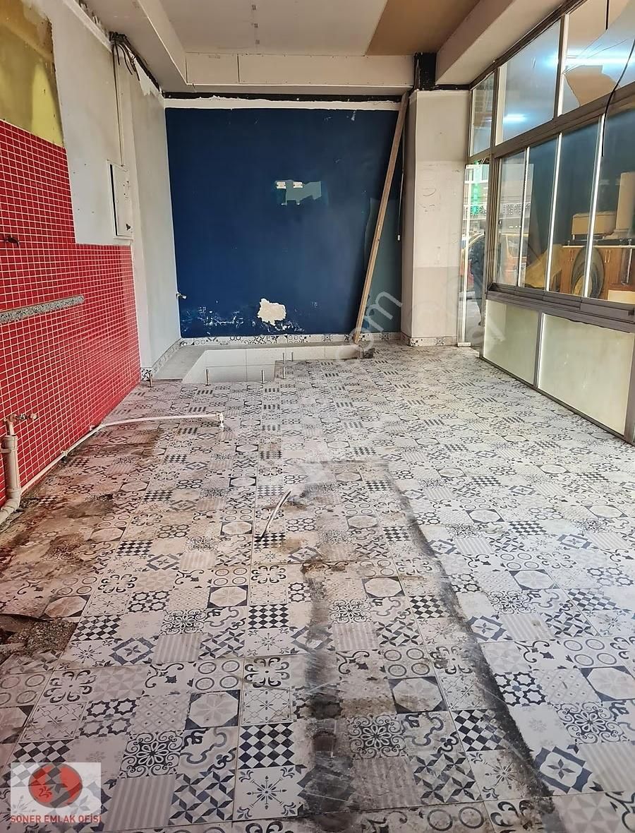 Kadıköy Ana Caddede Kiralık Dükkan - Görsel 17