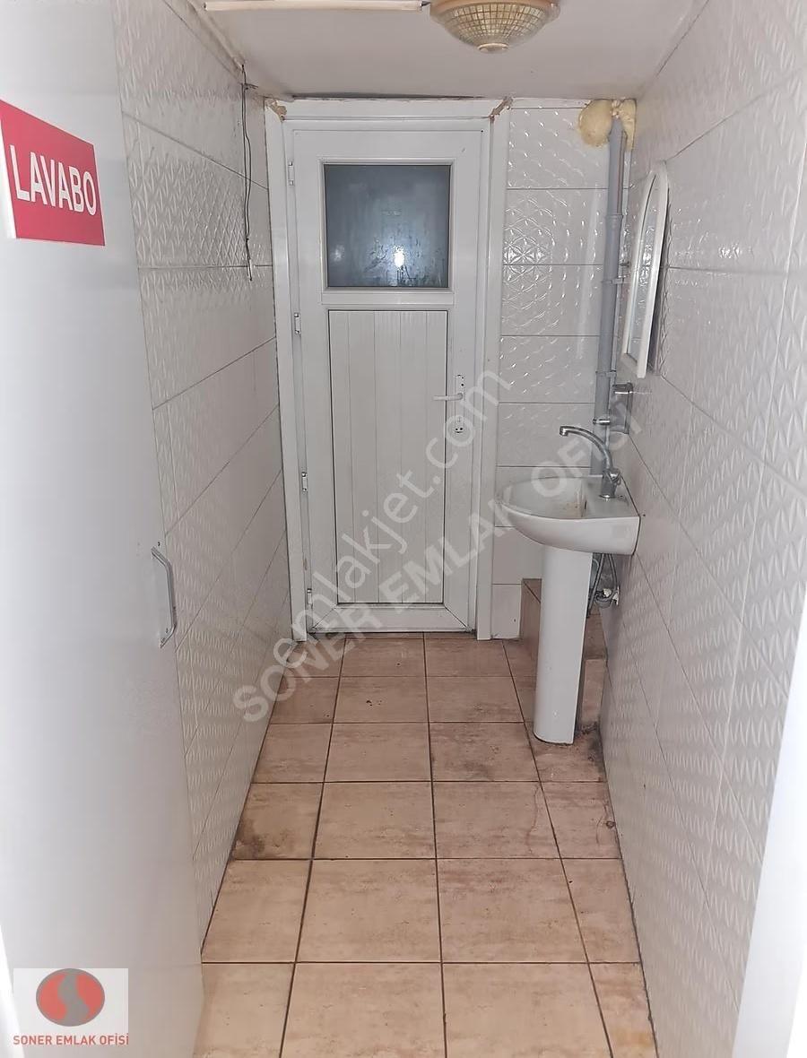 Kadıköy Ana Caddede Kiralık Dükkan - Görsel 18