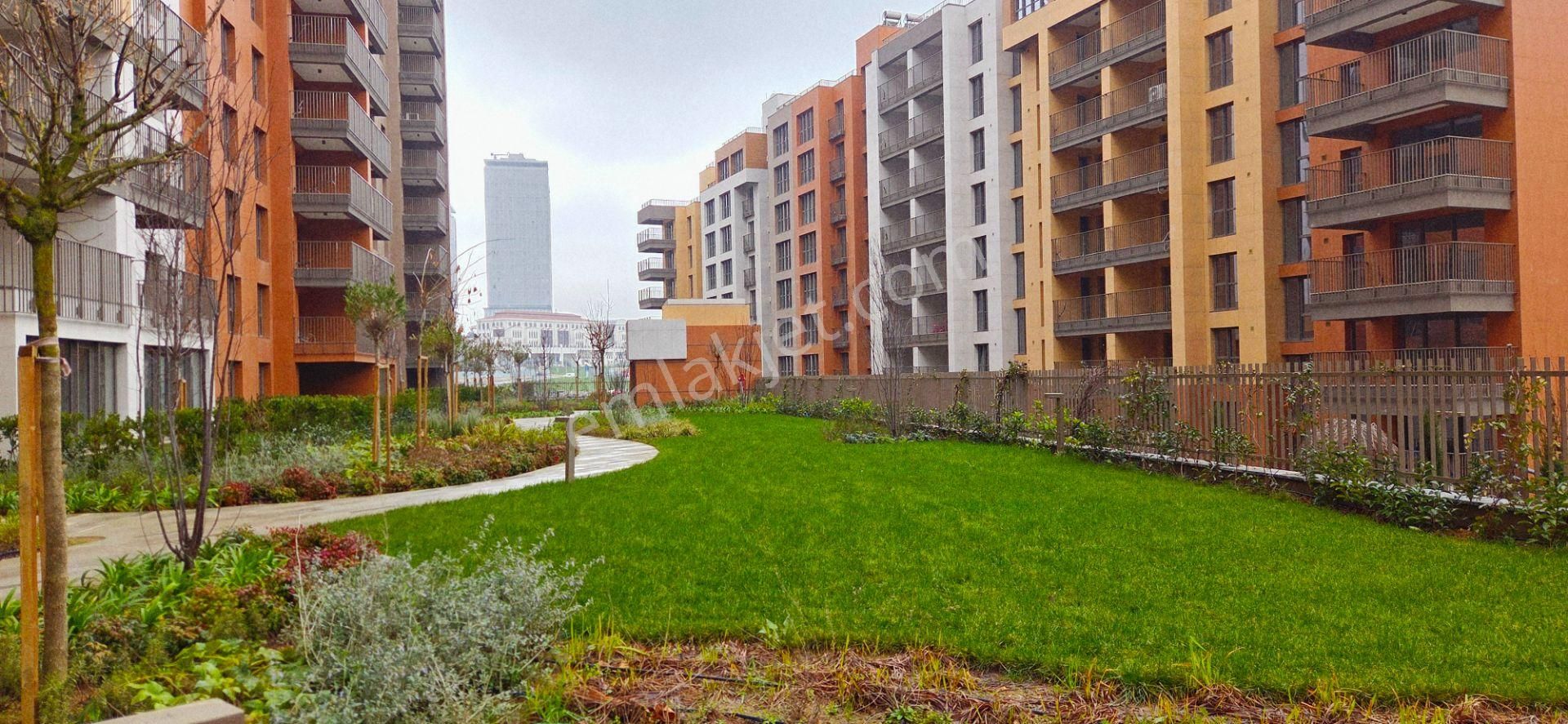Finanskent Sinpaş Koru Aura'da 4.kat Sıfır 138m2 Kiralık 3+1