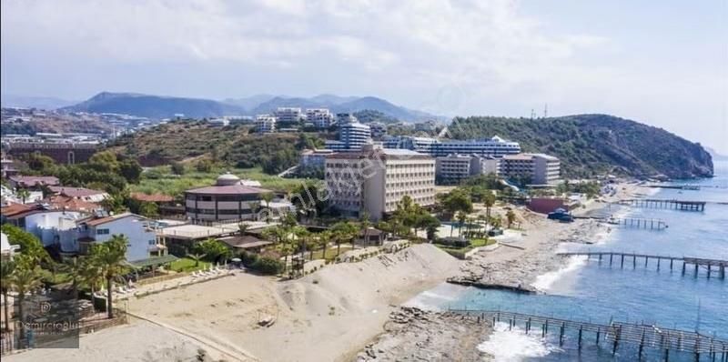 Alanya Konkalıda Denize Sıfır Site İçi Kiralık 3+1 Triplex Villa - Görsel 13