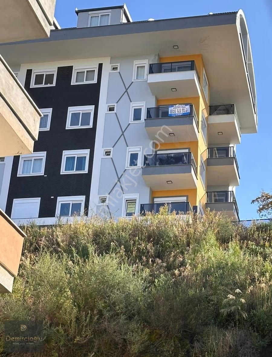 Alanya Konaklıda Full Deniz Manzaralı Sıfır 1+1 Fırsat Daire - Görsel 16