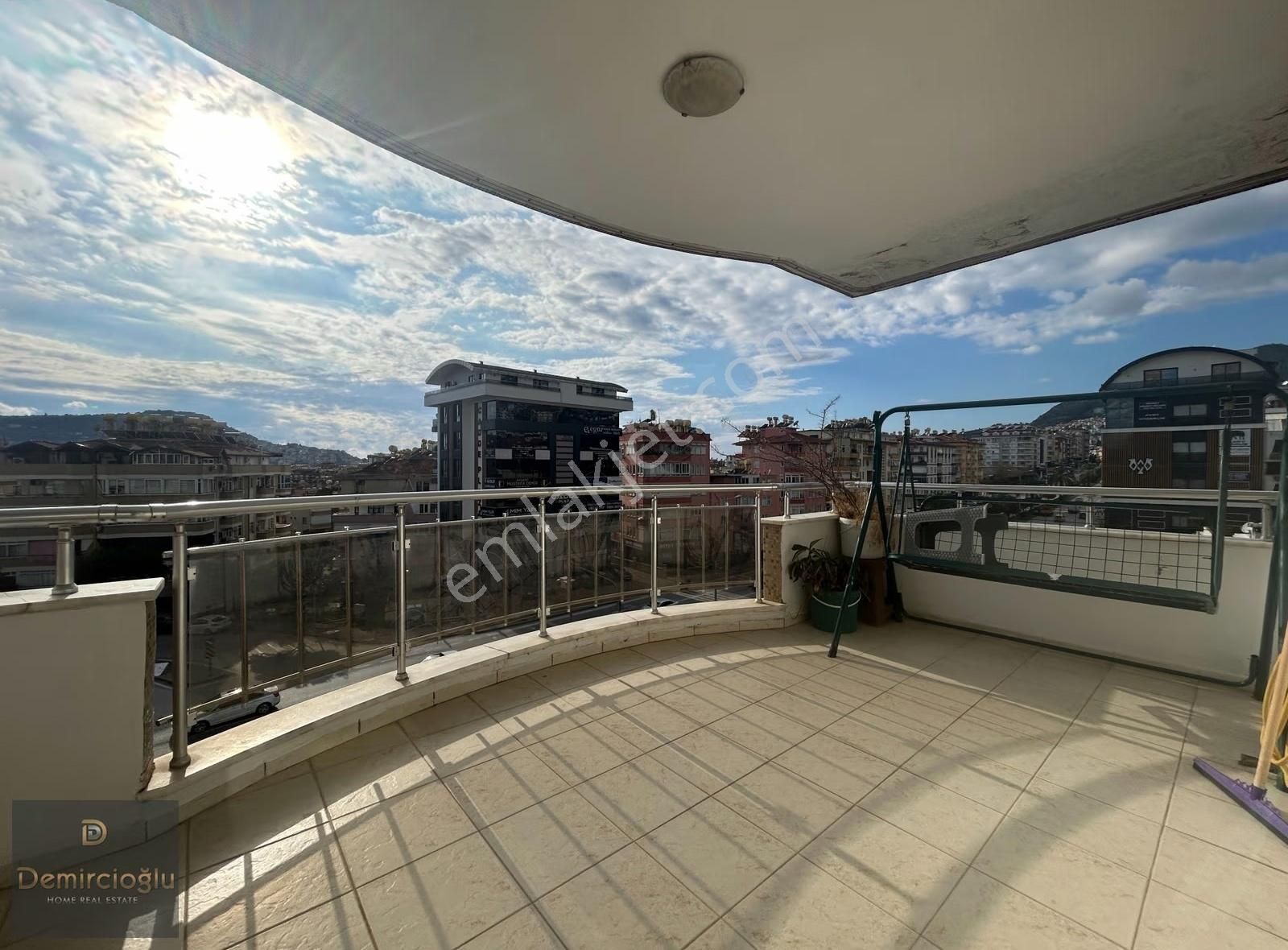 Alanya Merkez Hacet'de Kale Manzaralı 4+1 250 M2 Dubleks - Görsel 26