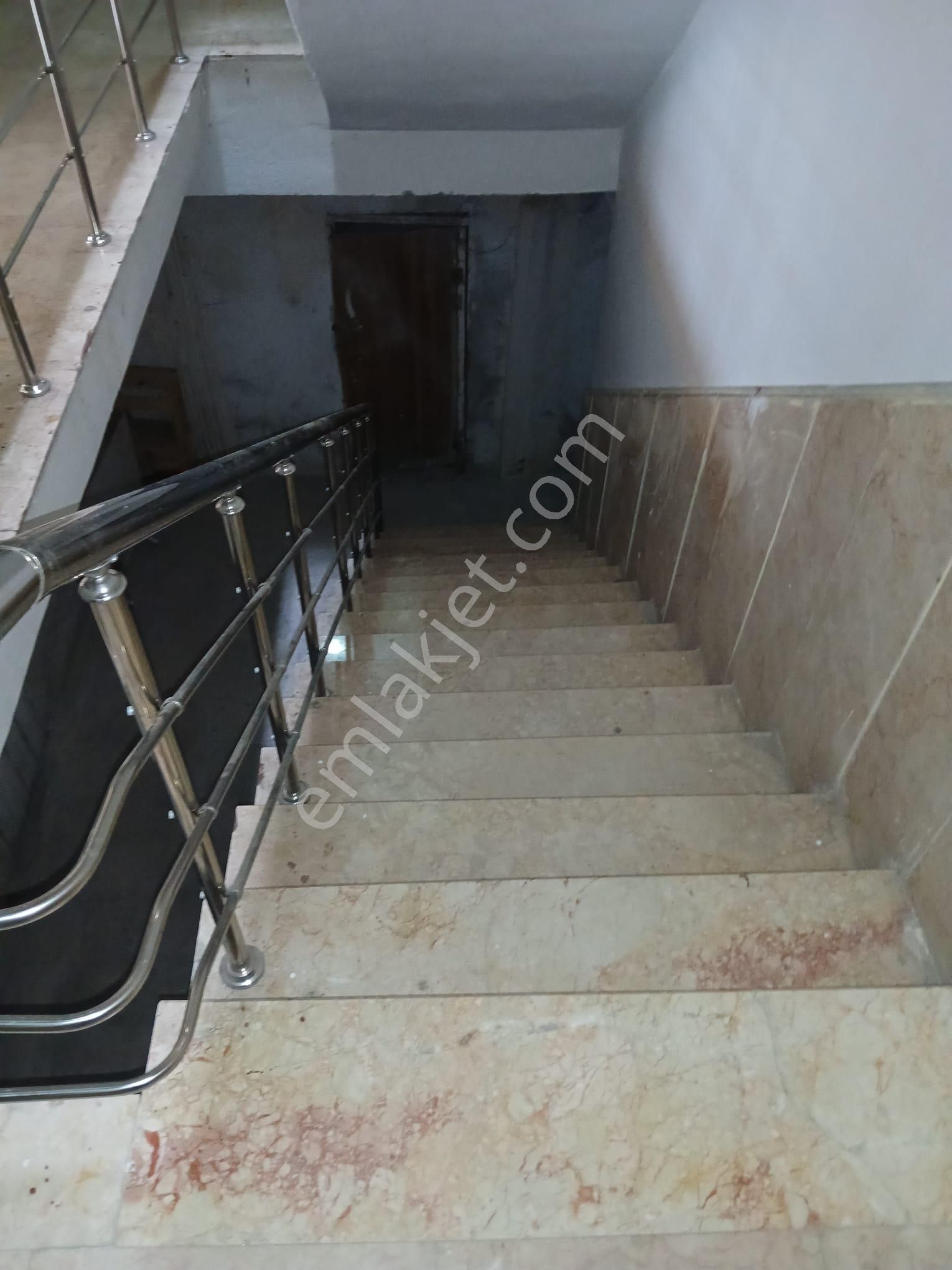 Plevne Mahallesinde 2+1 Satılık Fırsat Daire!!! - Görsel 14