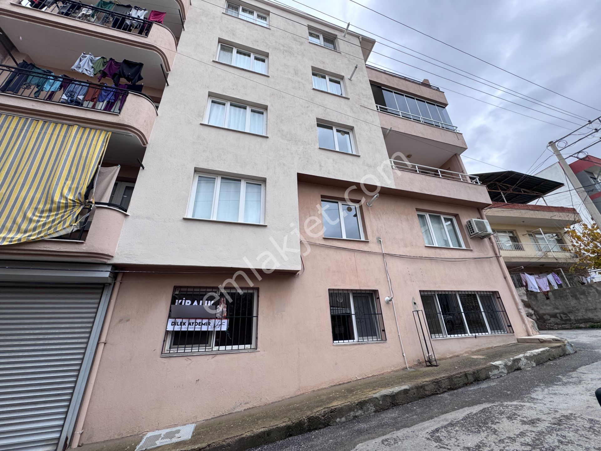 Gümüşpala Mahallesinde Doğalgazlı 2+1 Kiralık Daire