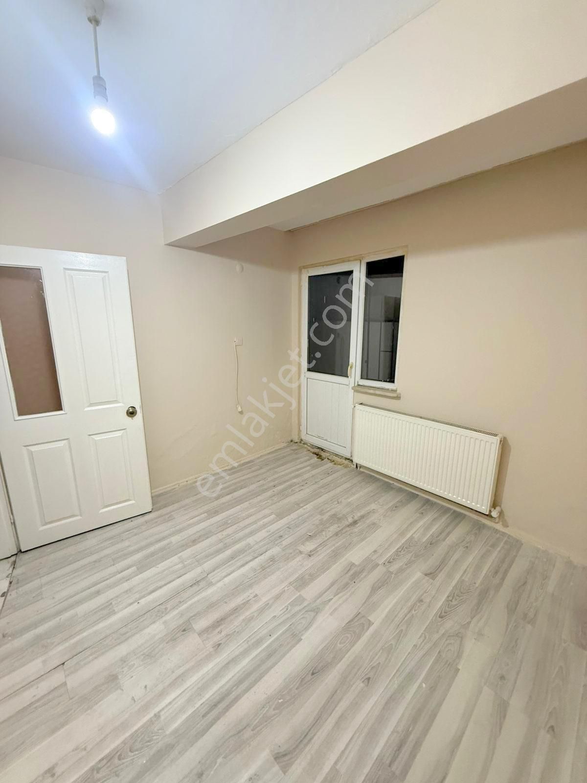 Zafer Mah 2+1 60 M2 Bahce Kat Acıl Satlık - Görsel 5