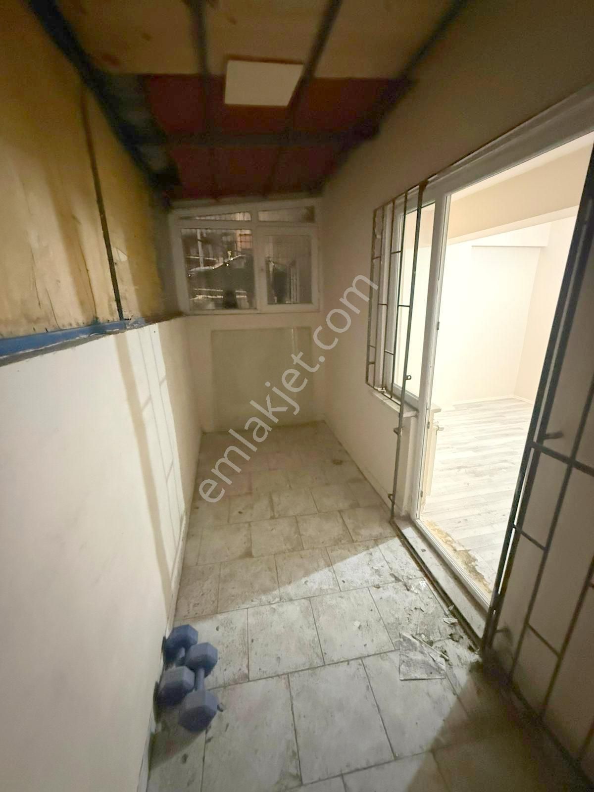 Zafer Mah 2+1 60 M2 Bahce Kat Acıl Satlık - Görsel 12