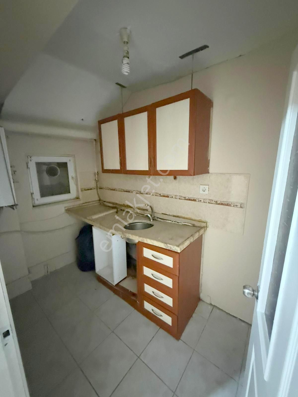 Zafer Mah 2+1 60 M2 Bahce Kat Acıl Satlık - Görsel 10