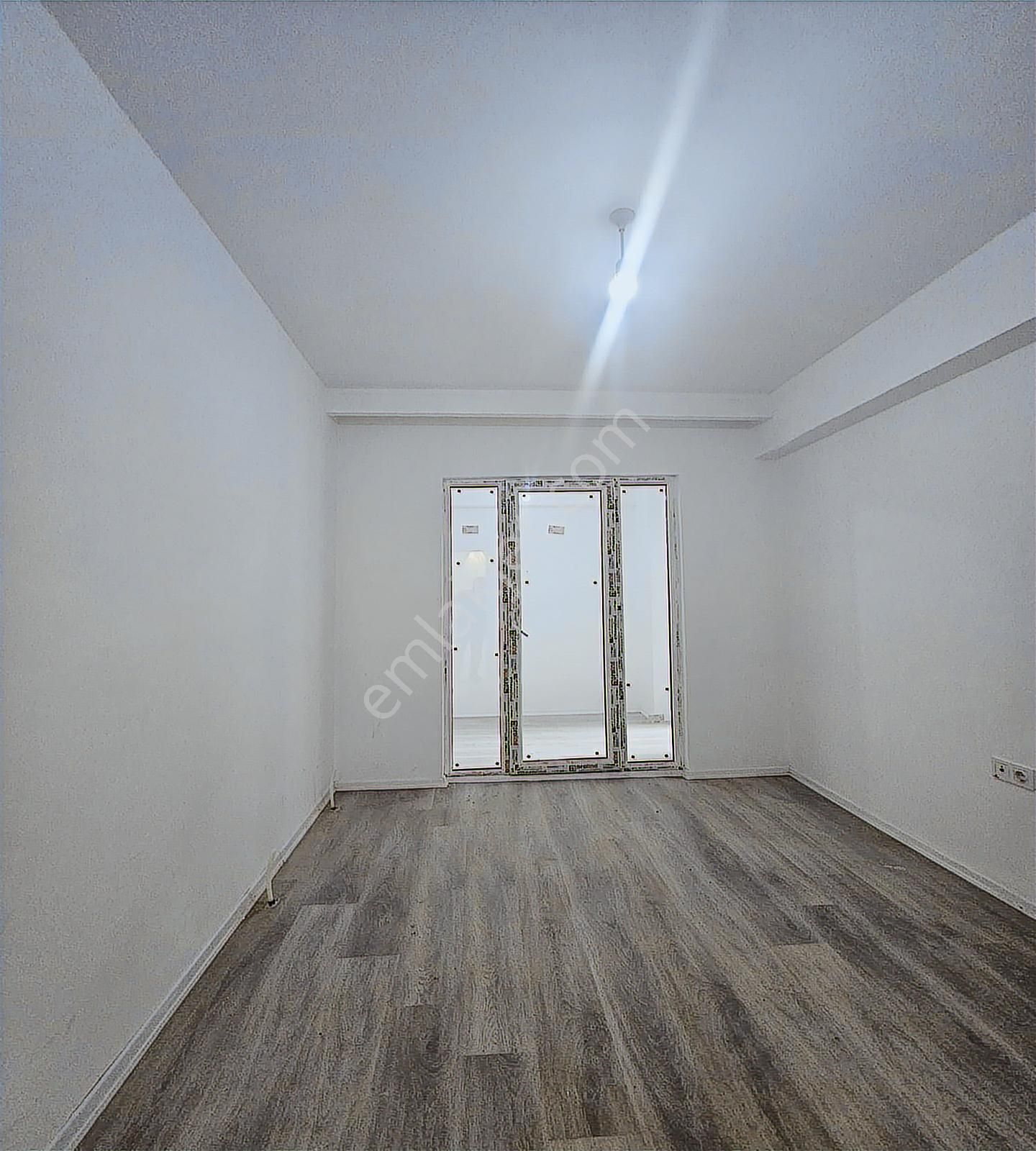 Çerkezköy İstasyon Mah. 2+1 Kat Ve Cephe Seçenekleri Var Sıfır - Görsel 33