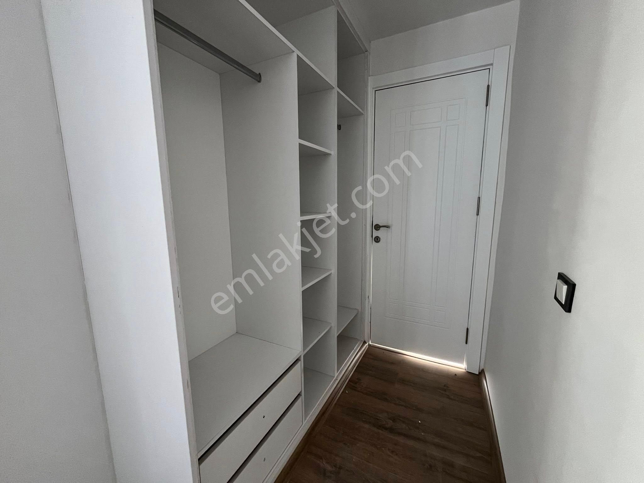 Emrah Çiftci'den Selçuklu Kılıçarslan Mah.selçuk Ecza Deposu Civarı Satılık 3+1 Sıfır Lüks Daire - Görsel 9