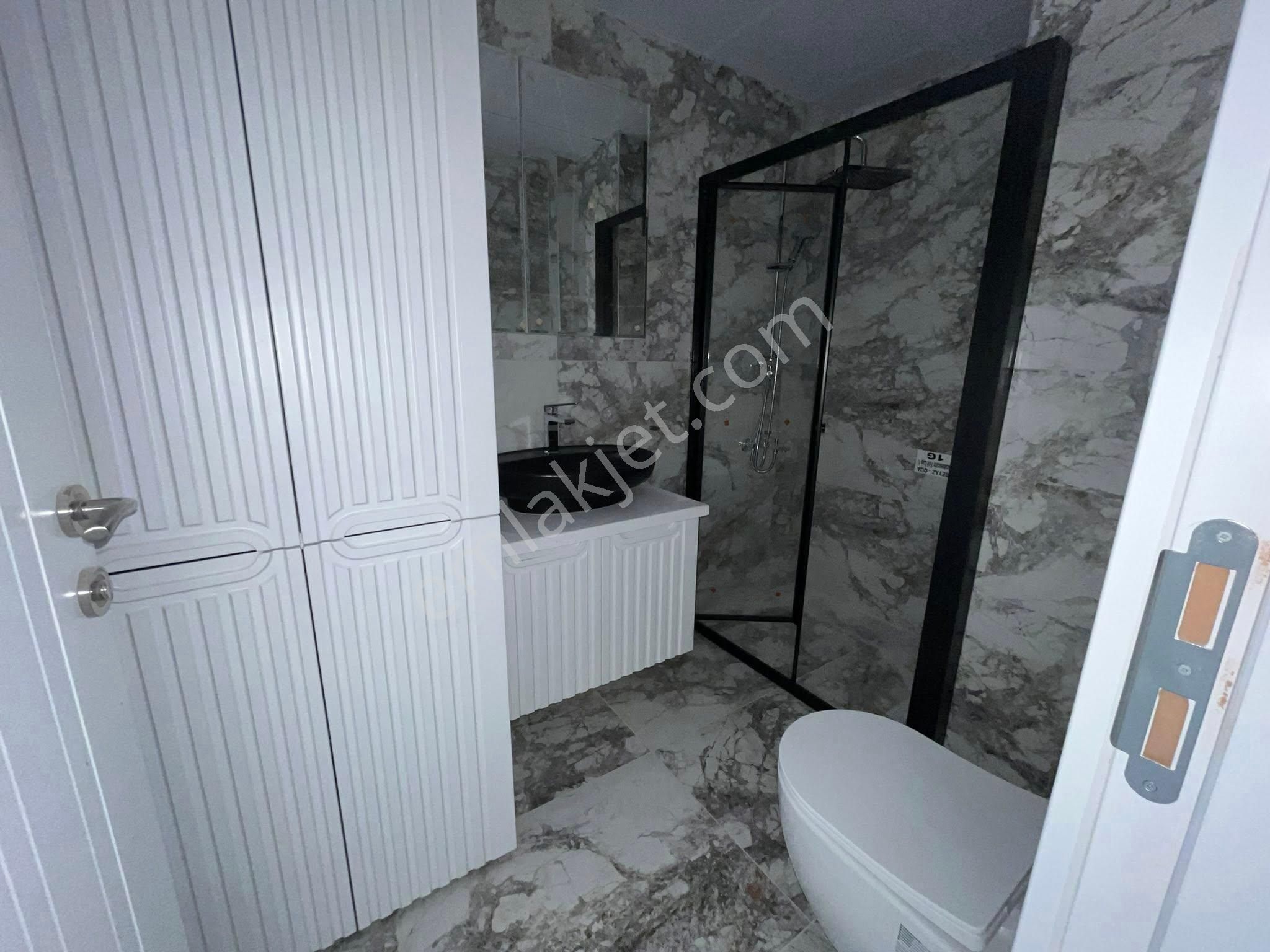 Emrah Çiftci'den Selçuklu Kılıçarslan Mah.selçuk Ecza Deposu Civarı Satılık 3+1 Sıfır Lüks Daire - Görsel 11