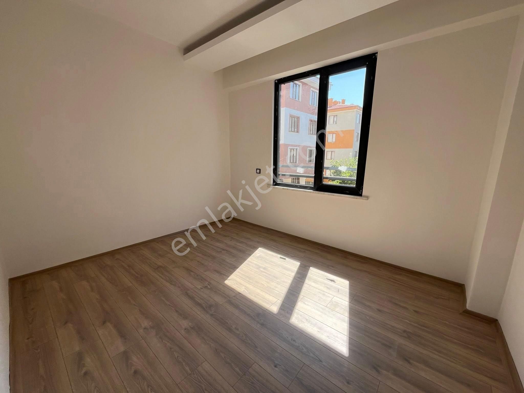 Emrah Çiftci'den Selçuklu Kılıçarslan Mah.selçuk Ecza Deposu Civarı Satılık 3+1 Sıfır Lüks Daire - Görsel 13