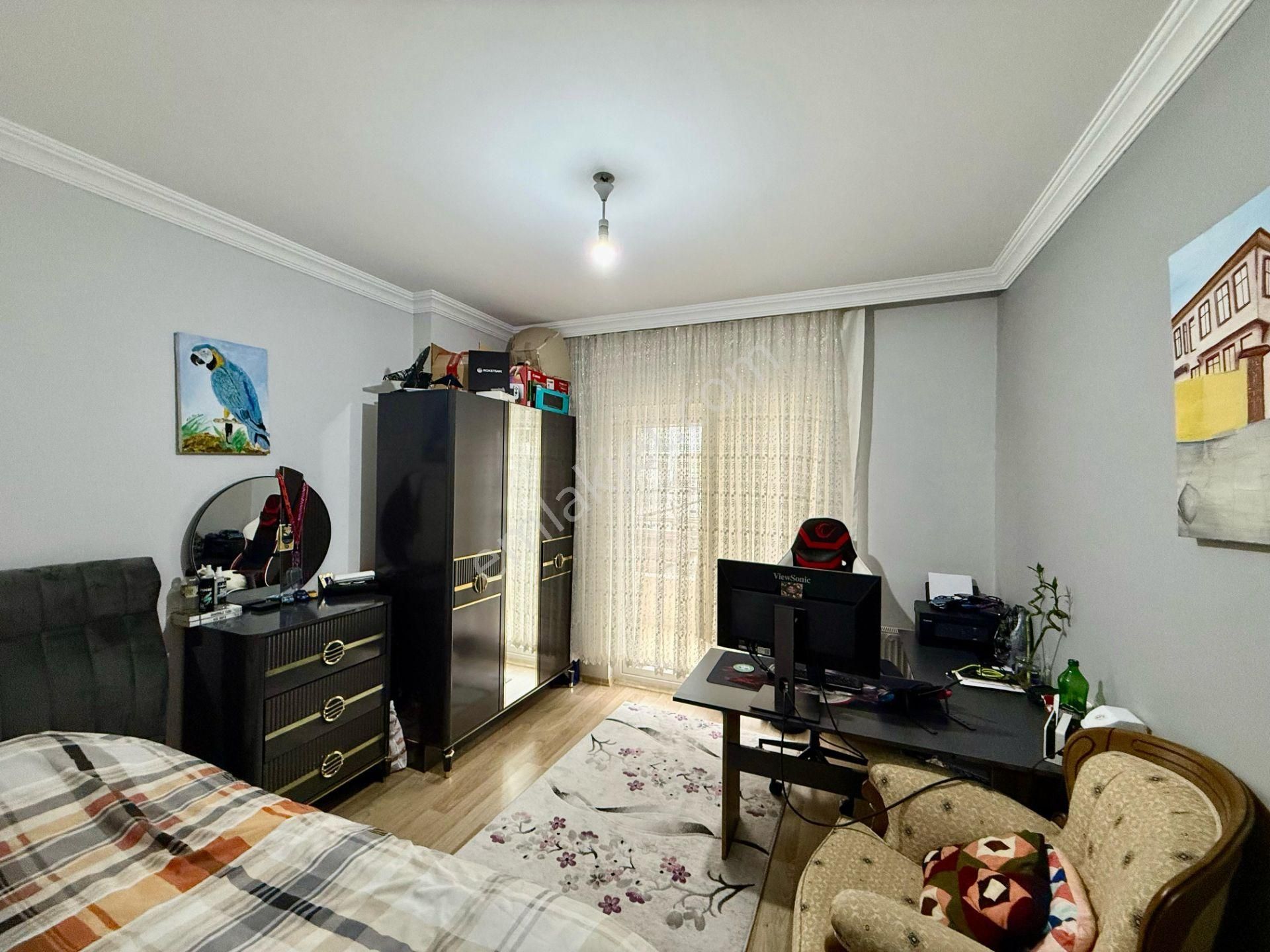 Pursaklar Mehmet Zengin Emlak'tan Sarayda Asansörlü Yapılı Yüksek Giriş 3+1 Daire - Görsel 17