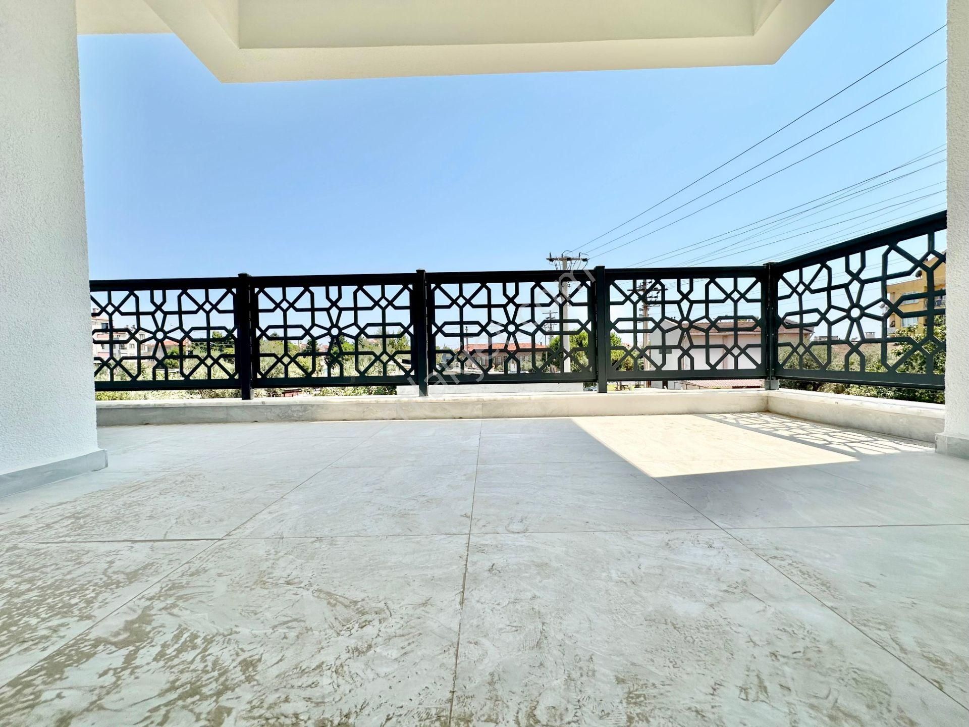 ꧁akçay Ay Emlaktan꧂küçükkuyu'da Lüks Butik Sitede Denize 250 Mt Arakat Ön Cephe Satılık 2+1 Daire - Görsel 14