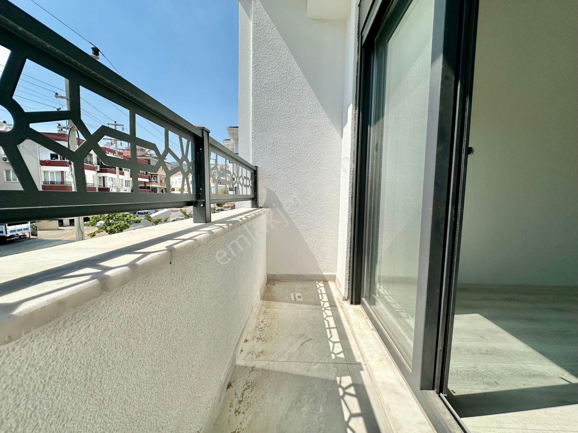 ꧁akçay Ay Emlaktan꧂küçükkuyu'da Lüks Butik Sitede Denize 250 Mt Arakat Ön Cephe Satılık 2+1 Daire - Görsel 32