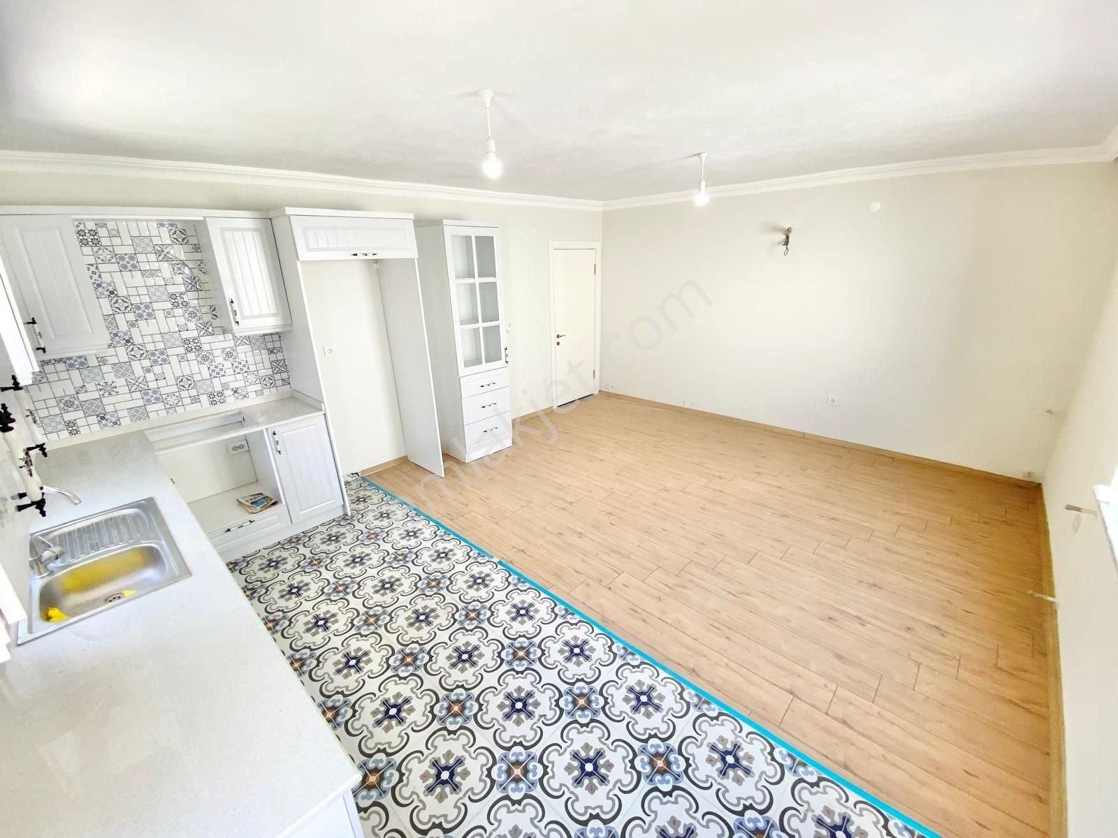 Yükselden Gürede Bölgenin Fırsat 3+1 Villası Satışta - Görsel 28