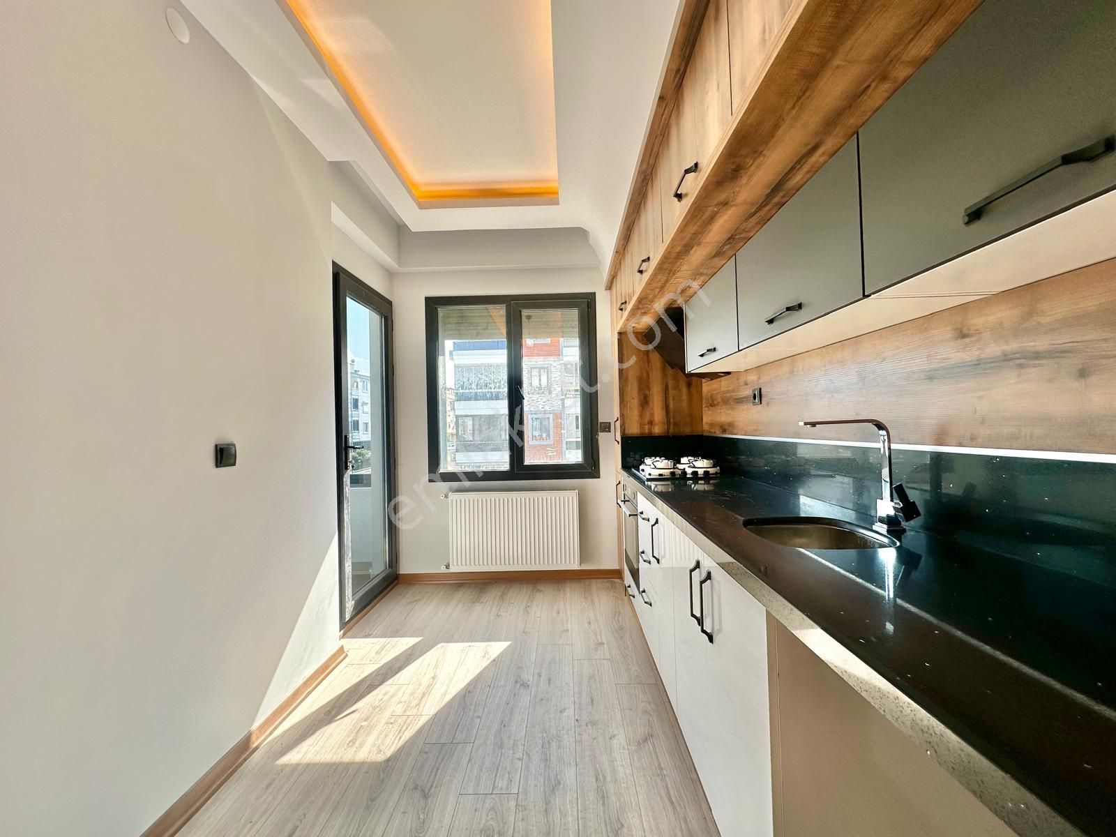 ⭐ay Emlak'tan⭐akçay'da Ön Cephe Şık Tasarımlı Arakat Ebeveynli Satılık 2+1 Ultra Lüx Daire - Görsel 5