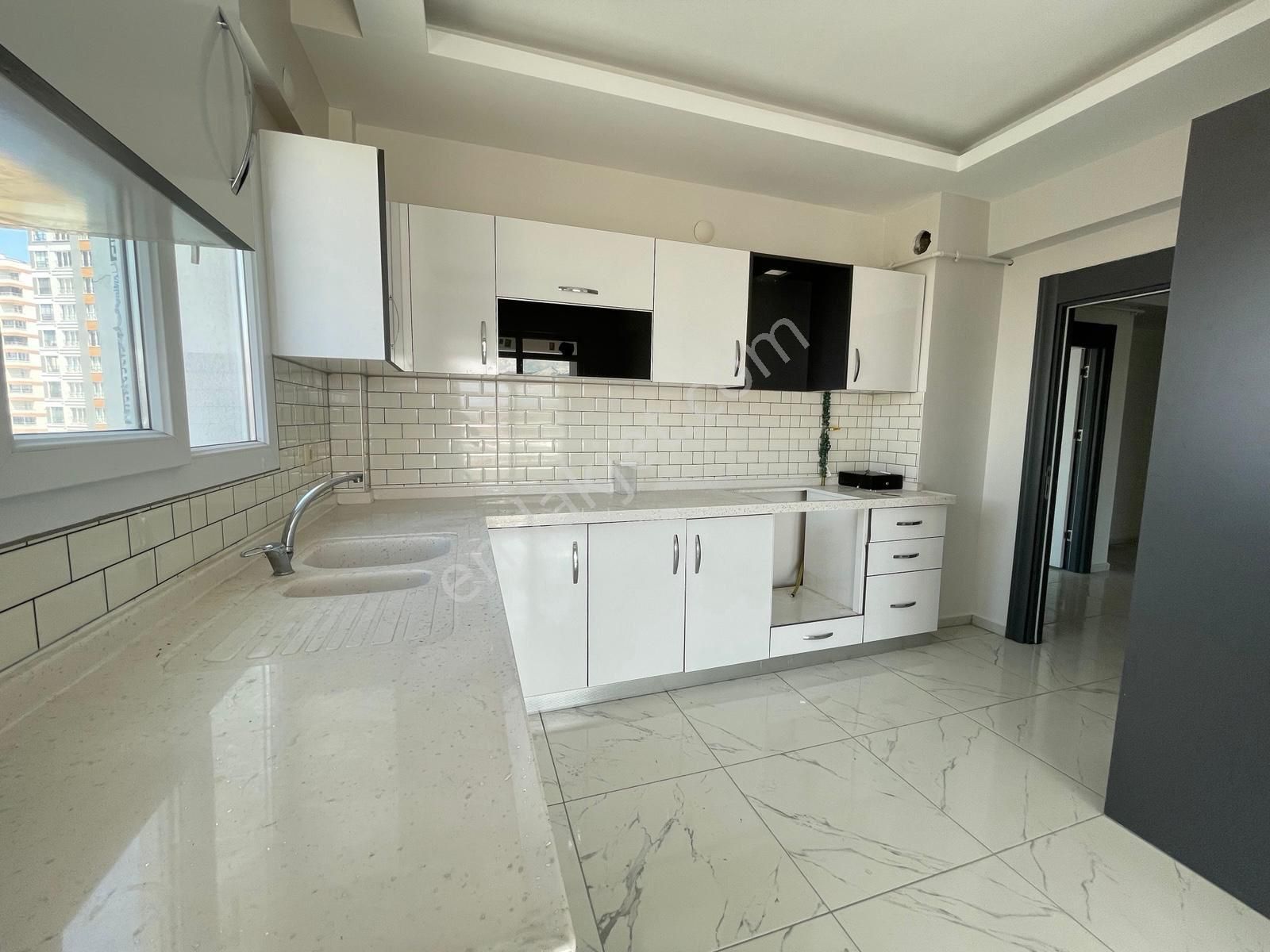 Papatya Caddesi/3+1/güney Cephe/175m2/satılık Daire - Görsel 2