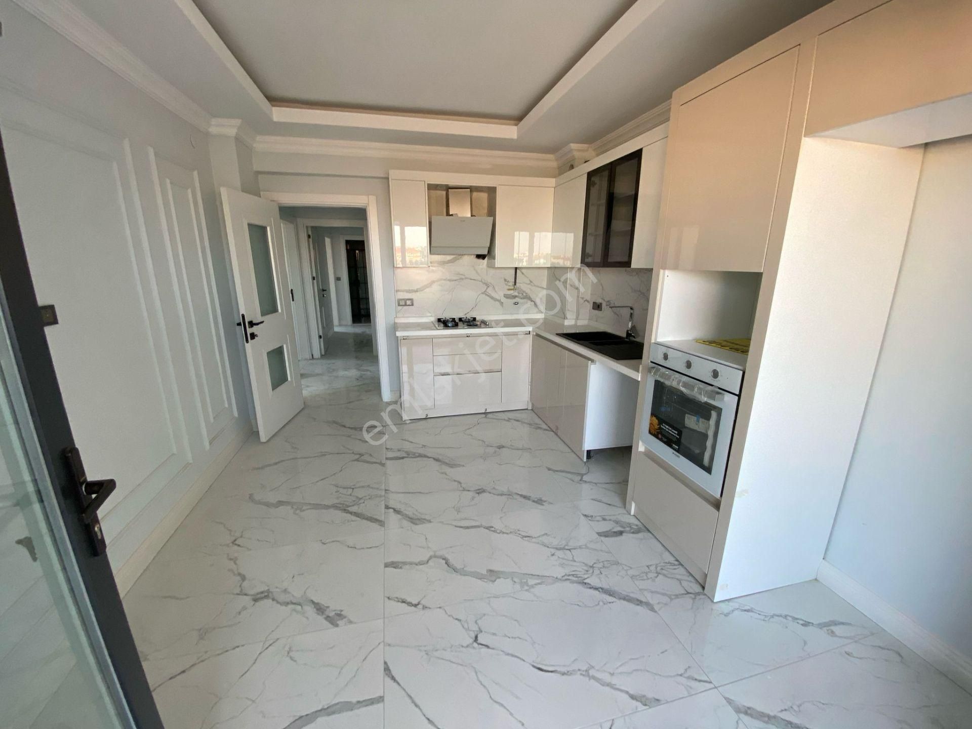 Emrah Çiftci'den Selçuklu Kosova Mah.veysel Karani Cad. Yanı Satılık 3+1 Sıfır Lüks Daireler - Görsel 2