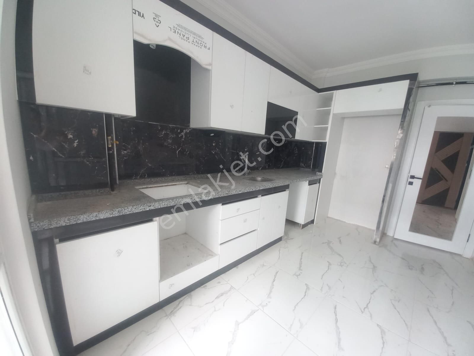 Emrah Çiftci'den Selçuklu Kosova Mah.sancak İtfaiye Civarı Satılık 3+1 Sıfır Lüks Daire - Görsel 4