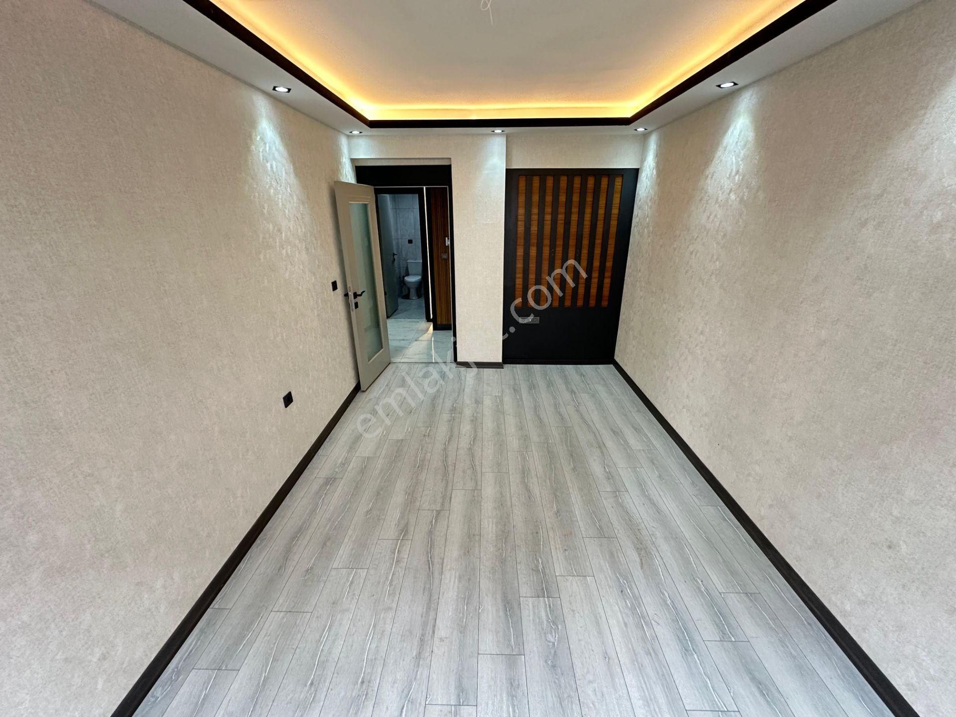 Özçelikler'den Ana Cadde Üzeri Sıfır Full Yapılı 2+1 Daire - Görsel 11