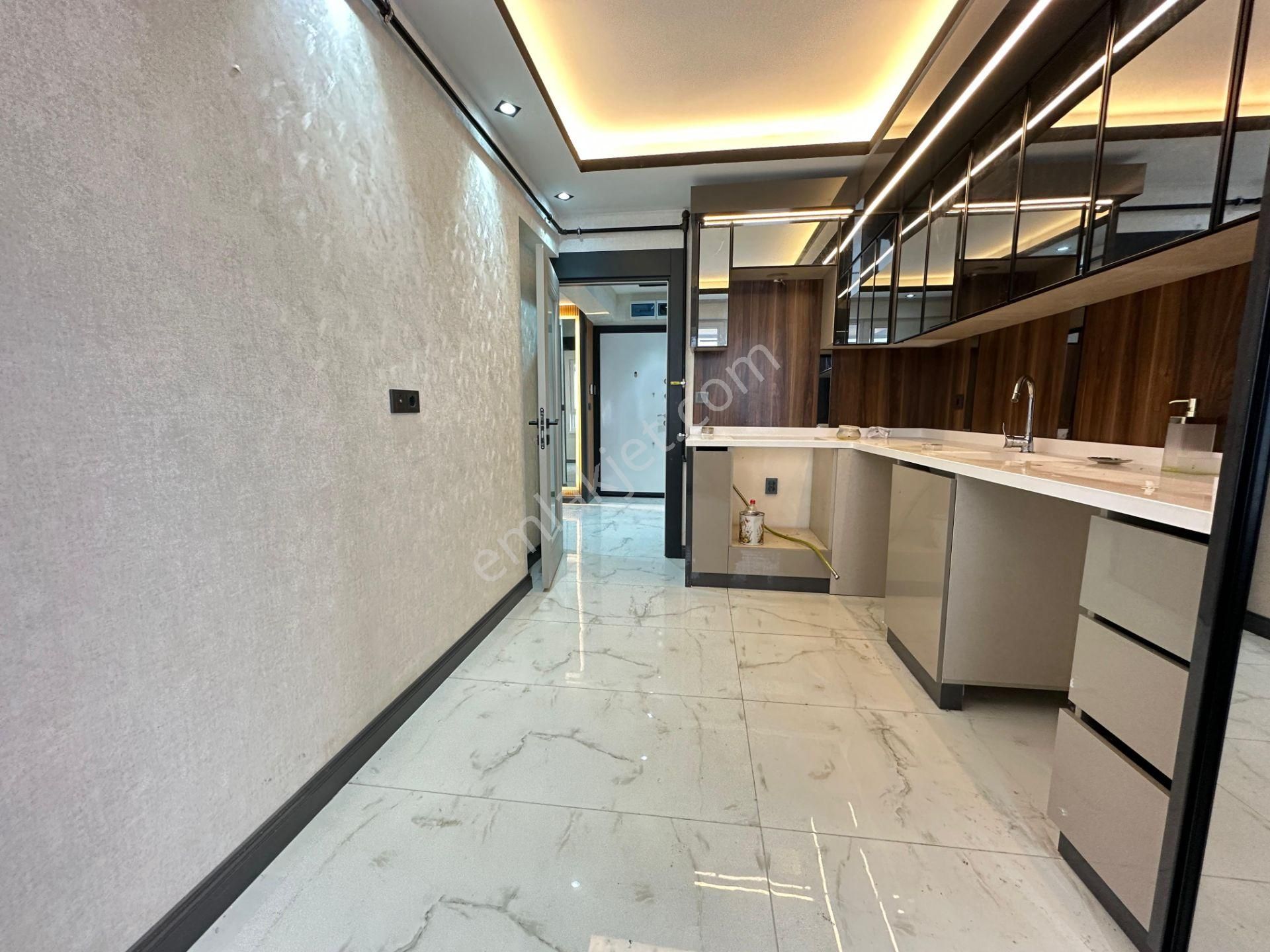 Özçelikler'den Ana Cadde Üzeri Sıfır Full Yapılı 2+1 Daire - Görsel 14