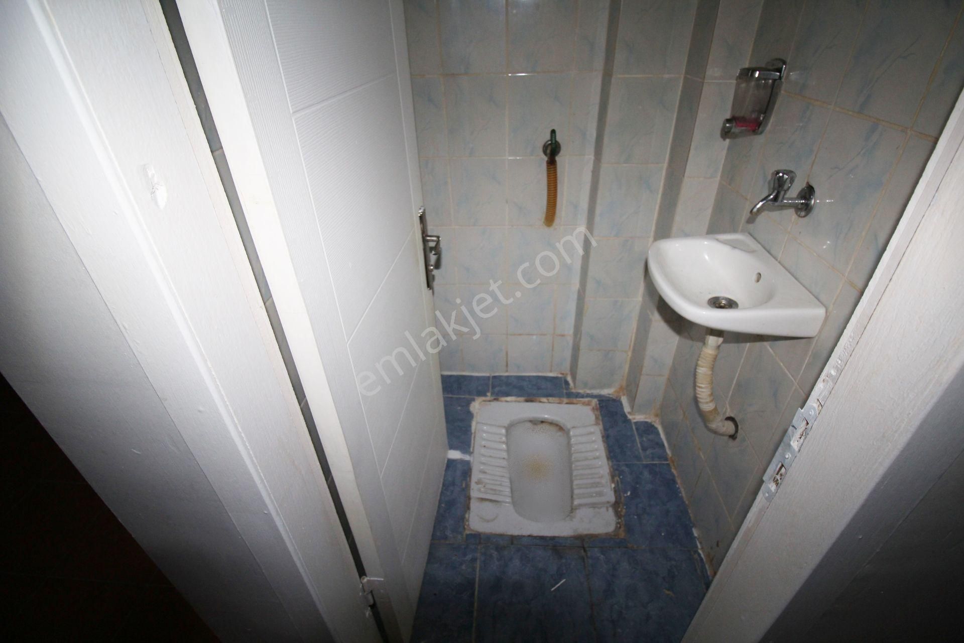 Krc'den Dereboyu Caddesine 5 Dk Mesafede 3+1 Kiralık Daire - Görsel 17