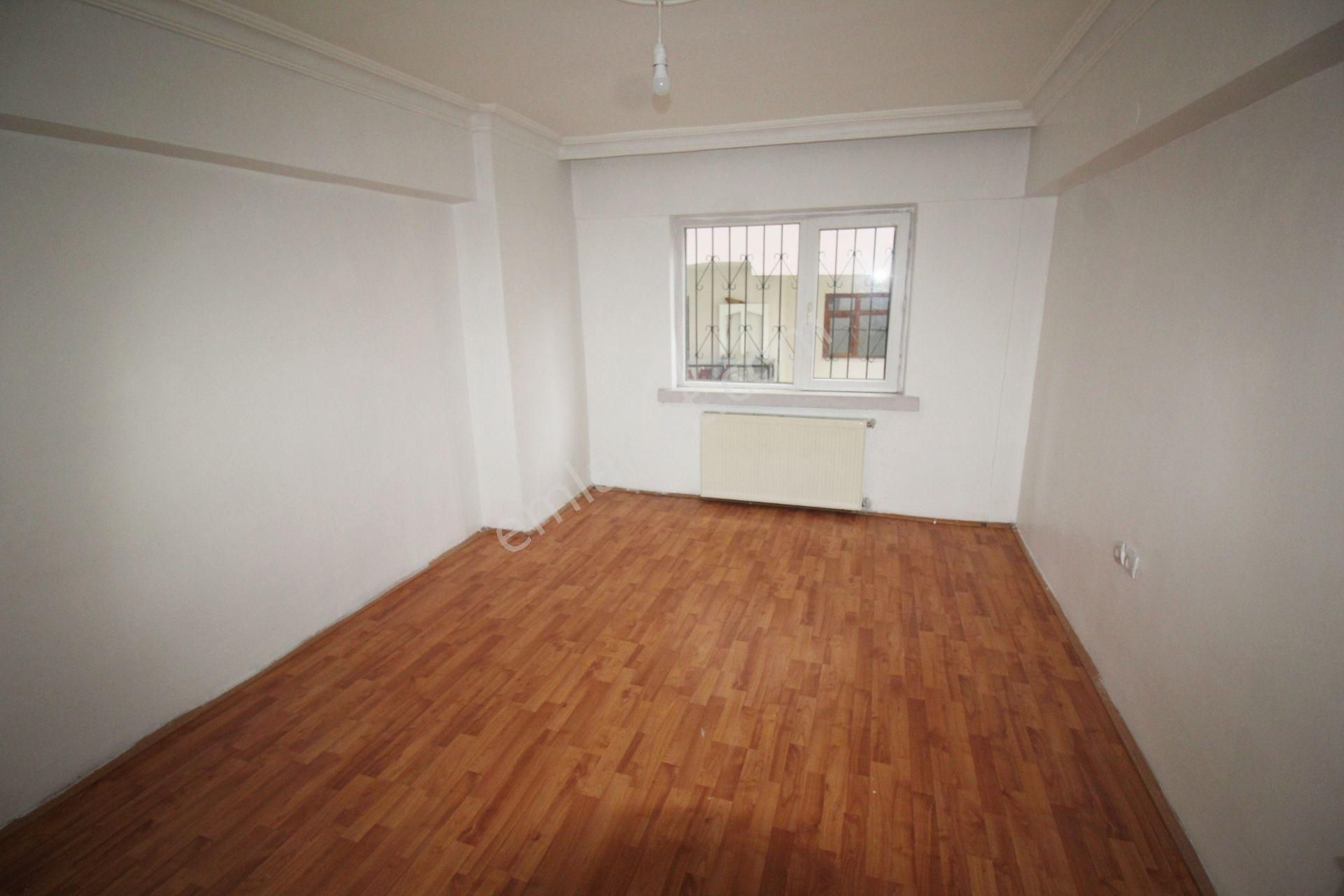 Krc'den Dereboyu Caddesine 5 Dk Mesafede 3+1 Kiralık Daire - Görsel 7