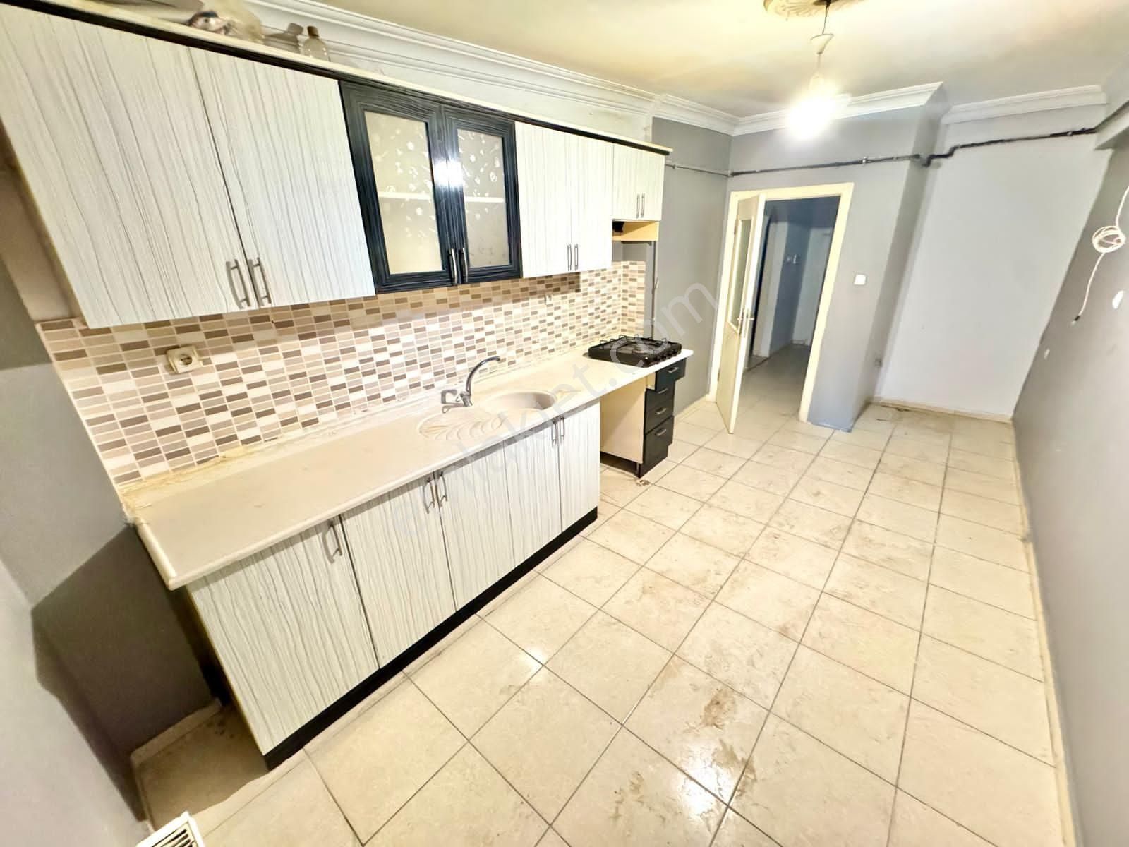 Karapürçek Salı Pazarı Mevki 3+1 Asansörlü Ebeveyn Banyolu Daire - Görsel 2
