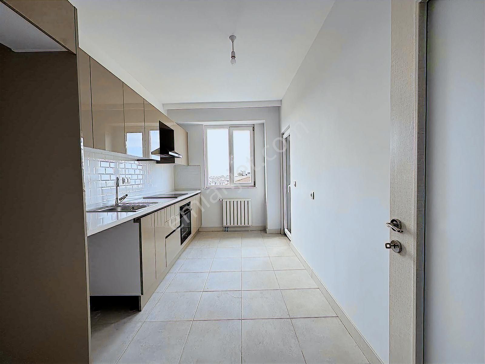 Tuzla'da Anatolia City'de Deniz Manzaralı Fırsat Dubleks - Görsel 30