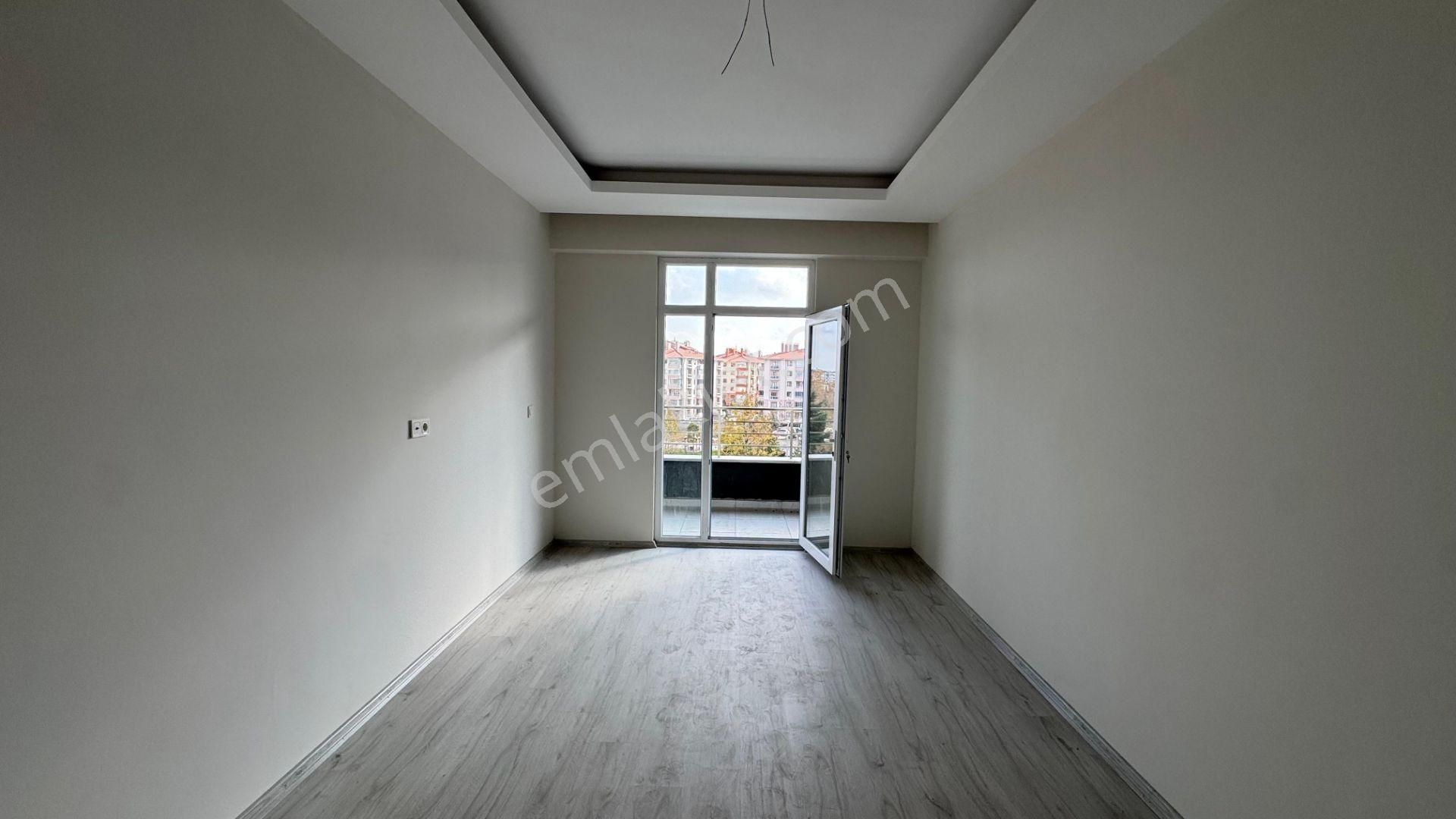 📍 Konya Karatay – Sedirler | Cadde Cepheli 2+1 - Görsel 21