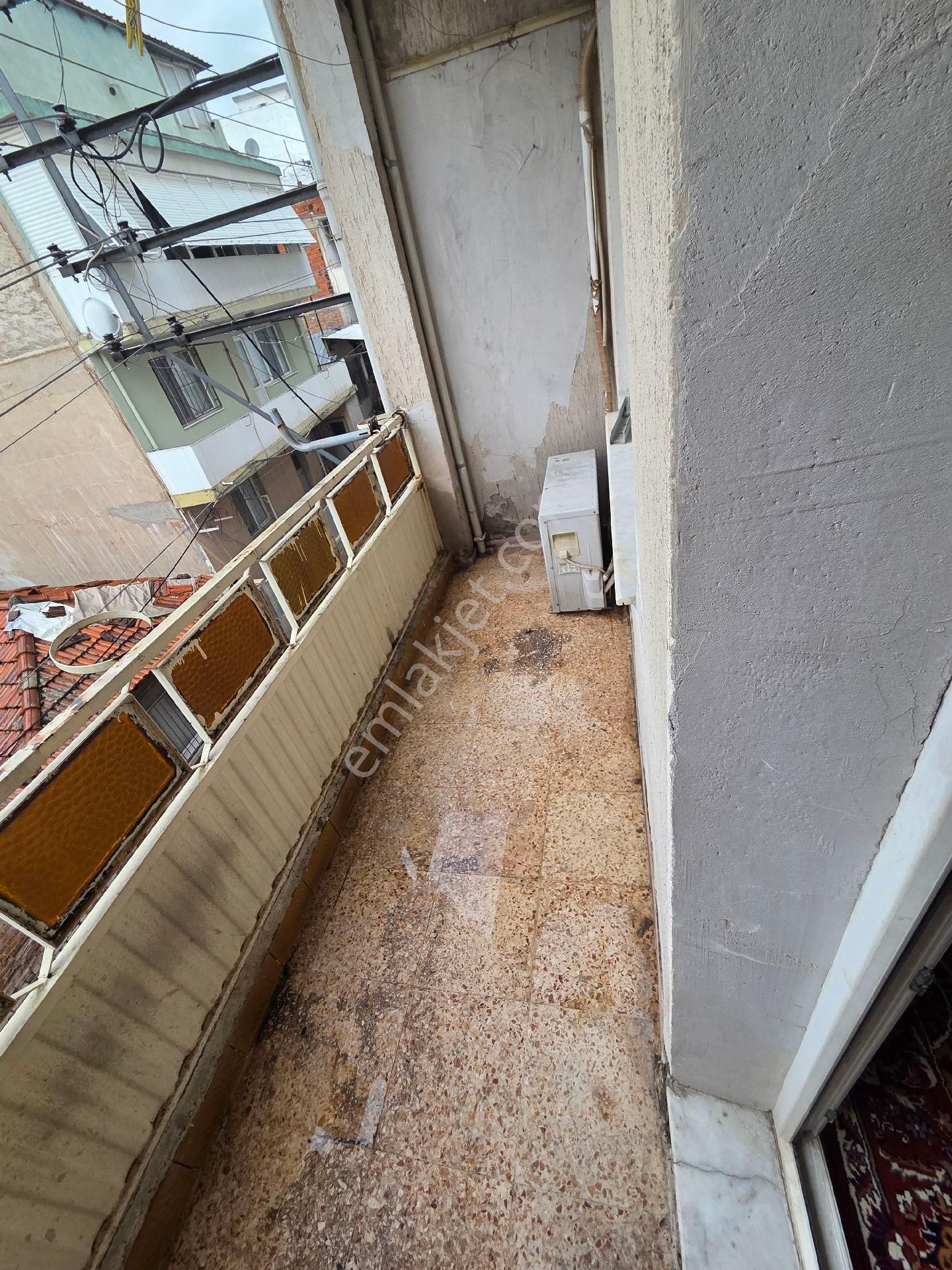 İzmir Şehir Hastanesi Yakını 3+1 Eşyalı Kiralık Daire - Görsel 7