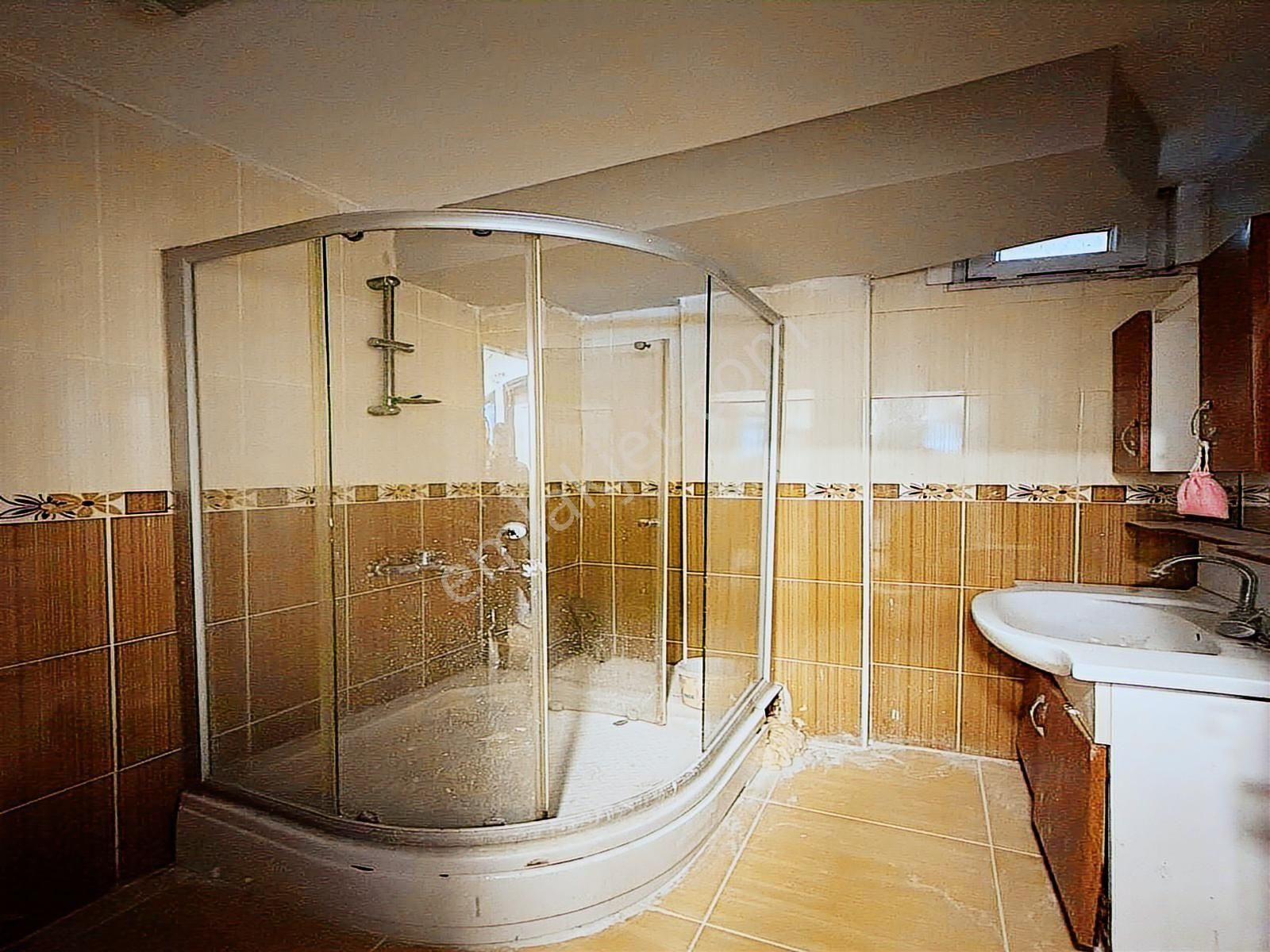 Boss Yapı'dan Eminevim'e Uygun Full Dekorlu 2+1 Satılık Daiire - Görsel 20