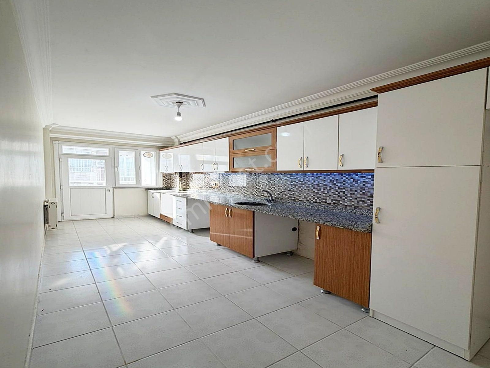 Boss Yapı'dan Ebeveyn Banyolu Masrafsız 3+1 İskanlı Daire - Görsel 32