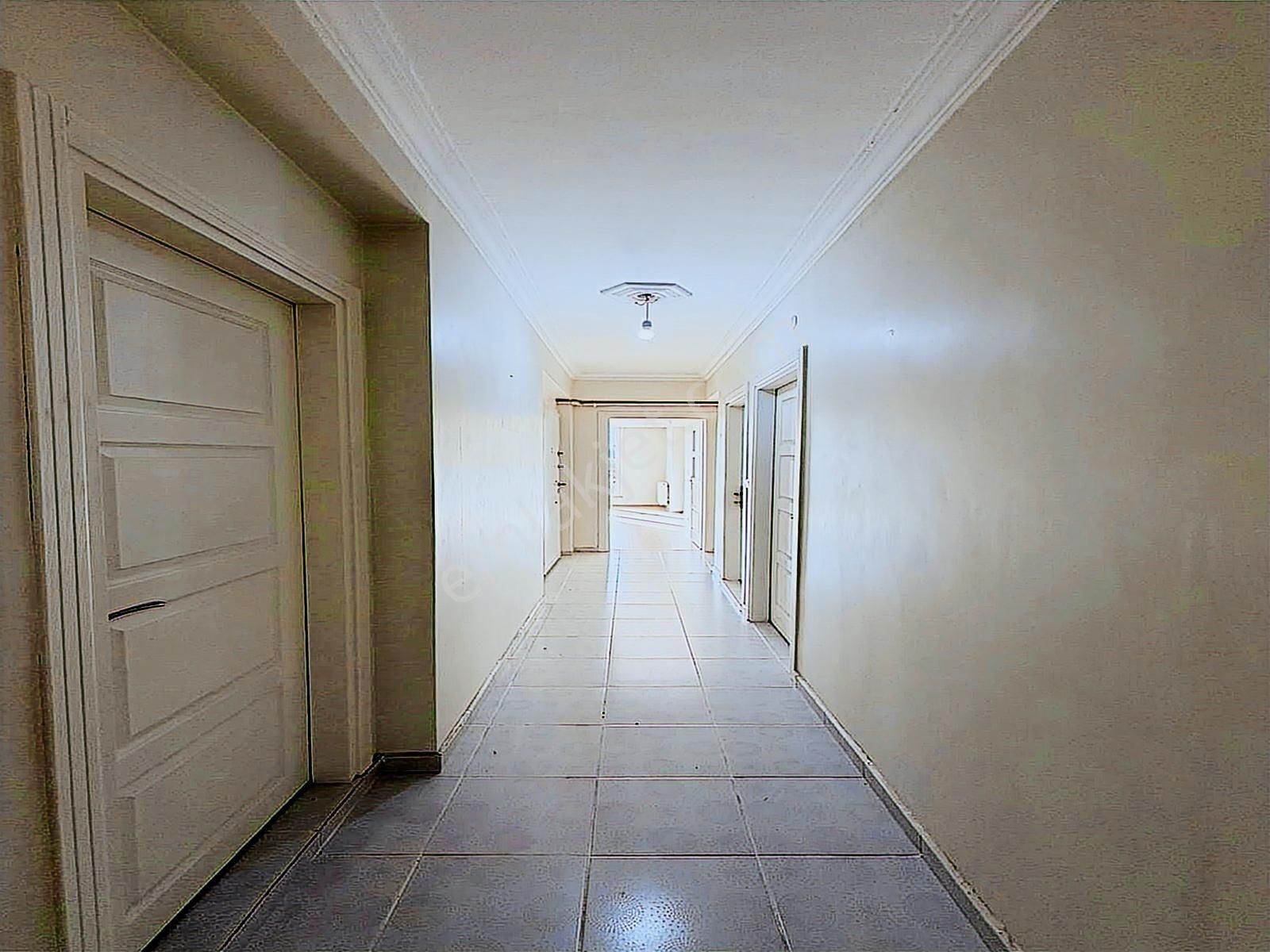 Boss Yapı'dan Ebeveyn Banyolu Masrafsız 3+1 İskanlı Daire - Görsel 24