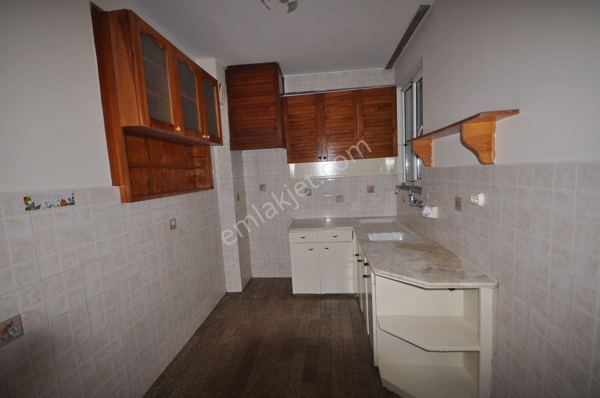 Söke Çeltikçi Mh. Kiralık 3+1 Daire