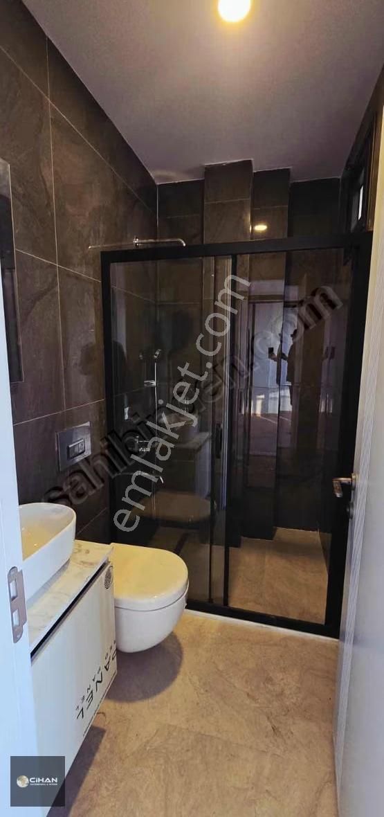 Kuşadası'nda Full Denız Manzaralı Satılık 3 + 1 Daıre - Görsel 15