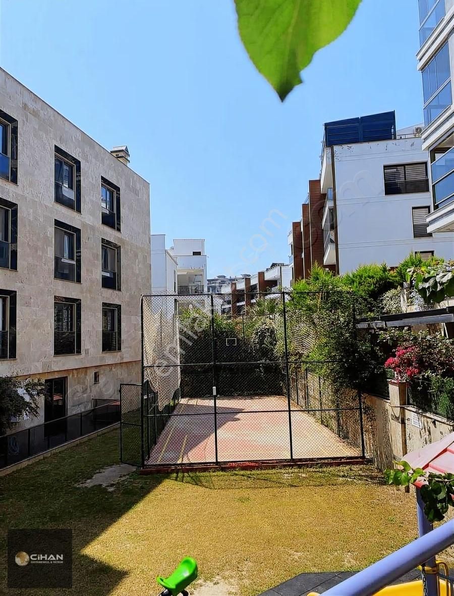 Kuşadasında Satılık Rezidas Daire - Görsel 21