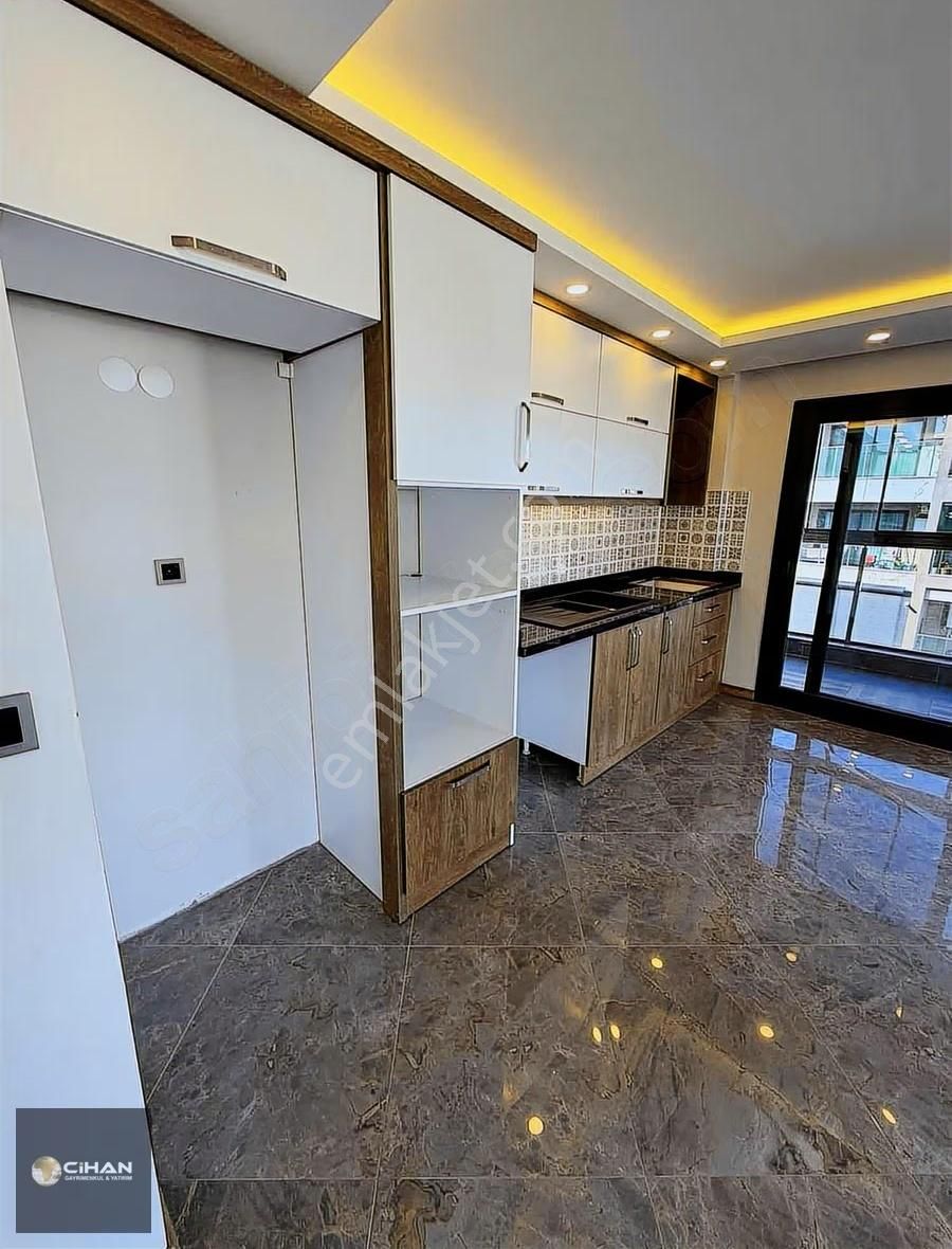 Kuşadasında Satılık Rezidas Daire - Görsel 23