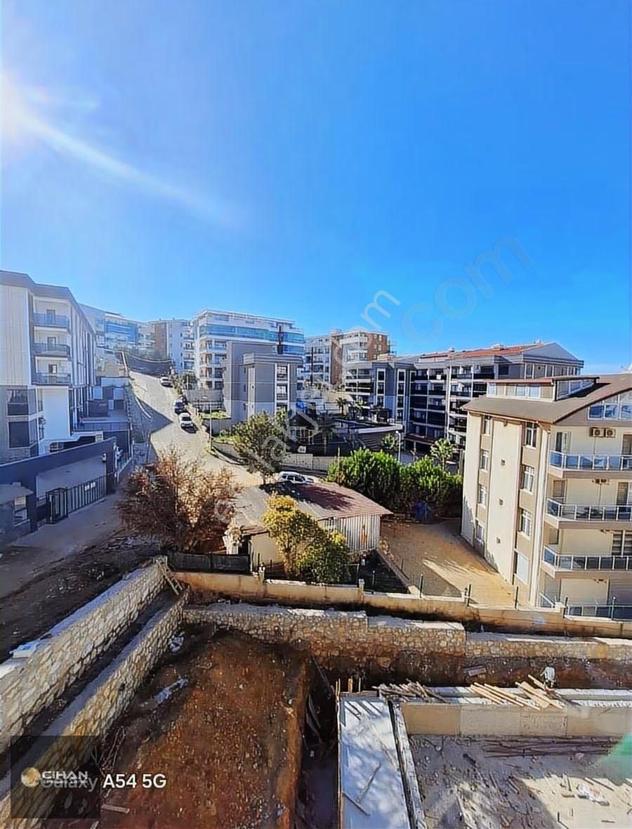 Kuşadasında Oturuma Yakın Projeden 2+1ve1+1 Daireler - Görsel 5