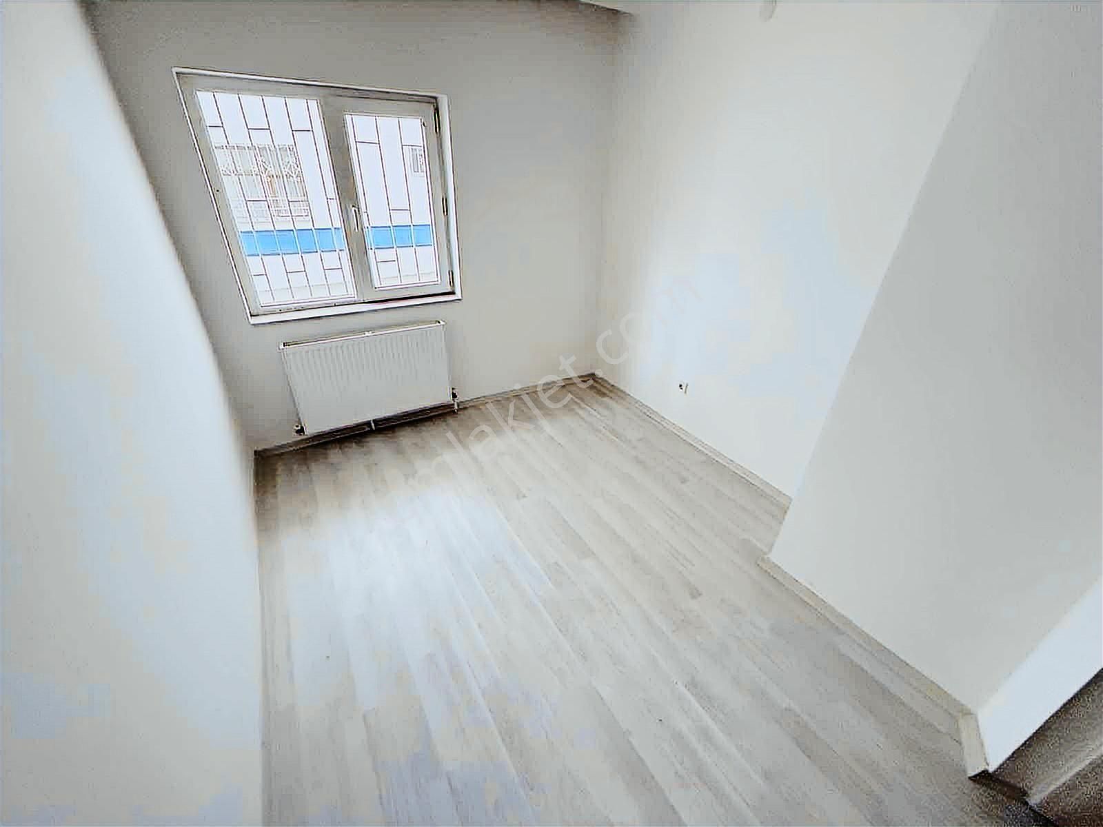 Kayaş'ta Tren İstasyonu-hastane-okul Yakını 2+1 Daire - Görsel 12