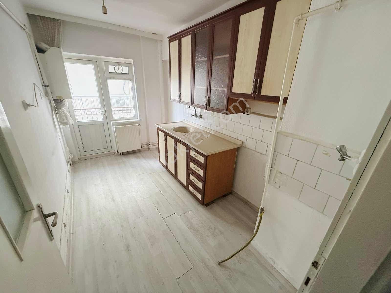 Büyük Kayaş'ta Tren İstasyonu Yakını Ara Kat 3+1 Daire - Görsel 22